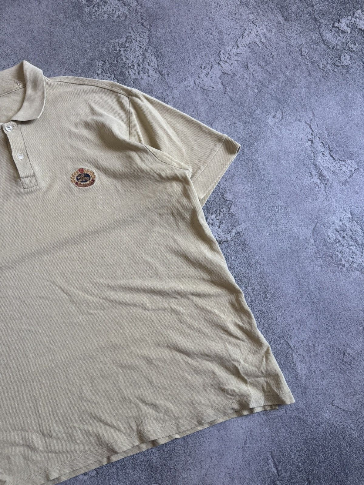 Burberry Burberrys 90s vintage retro polo tee t-shirt distressed Size US XL / EU 56 / 4 - 9 Thumbnail