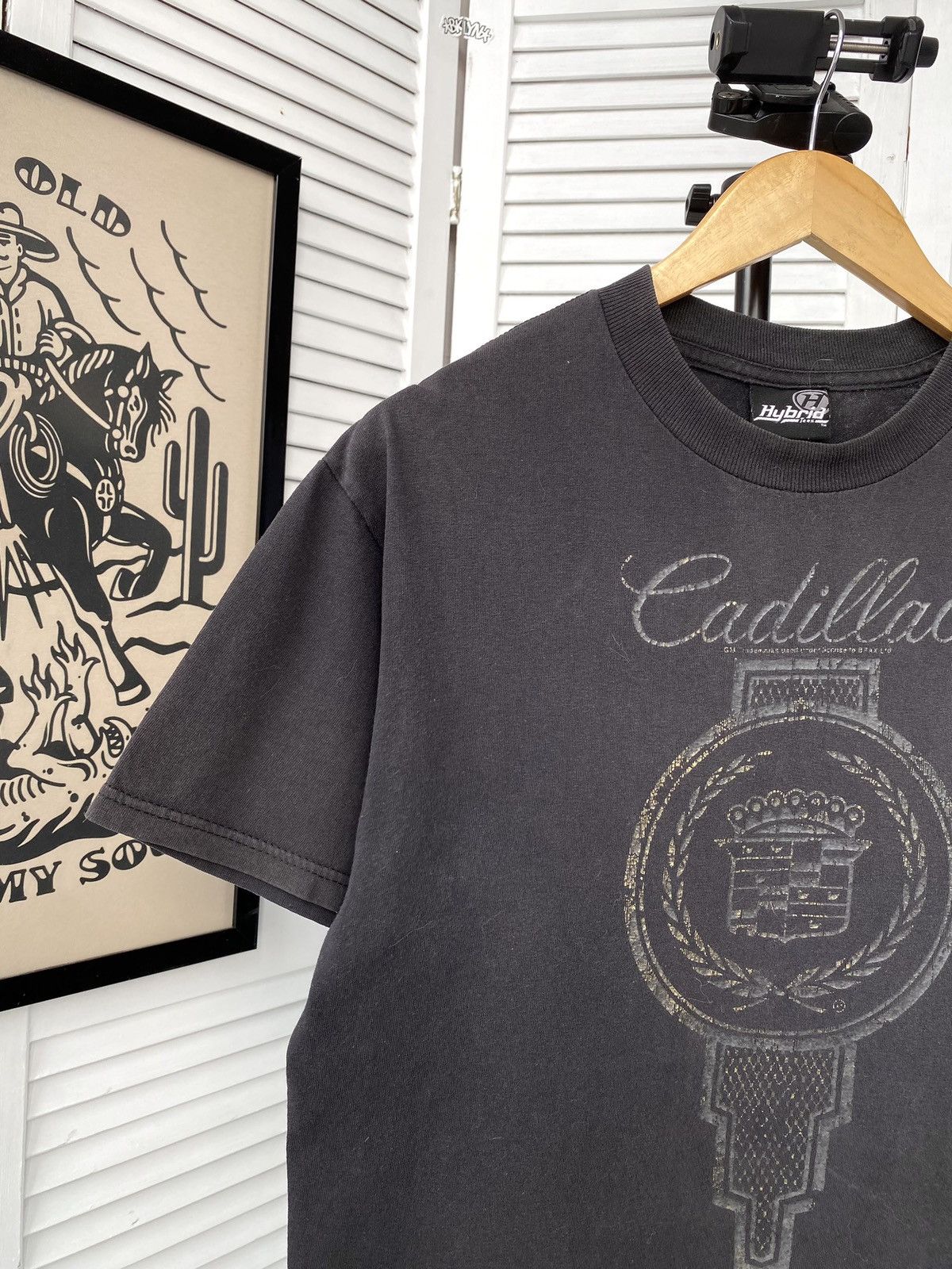 Cadillac × Vintage Vintage Cadillac Faded Racing Gold Logo Tee Shirt Size US M / EU 48-50 / 2 - 3 Thumbnail
