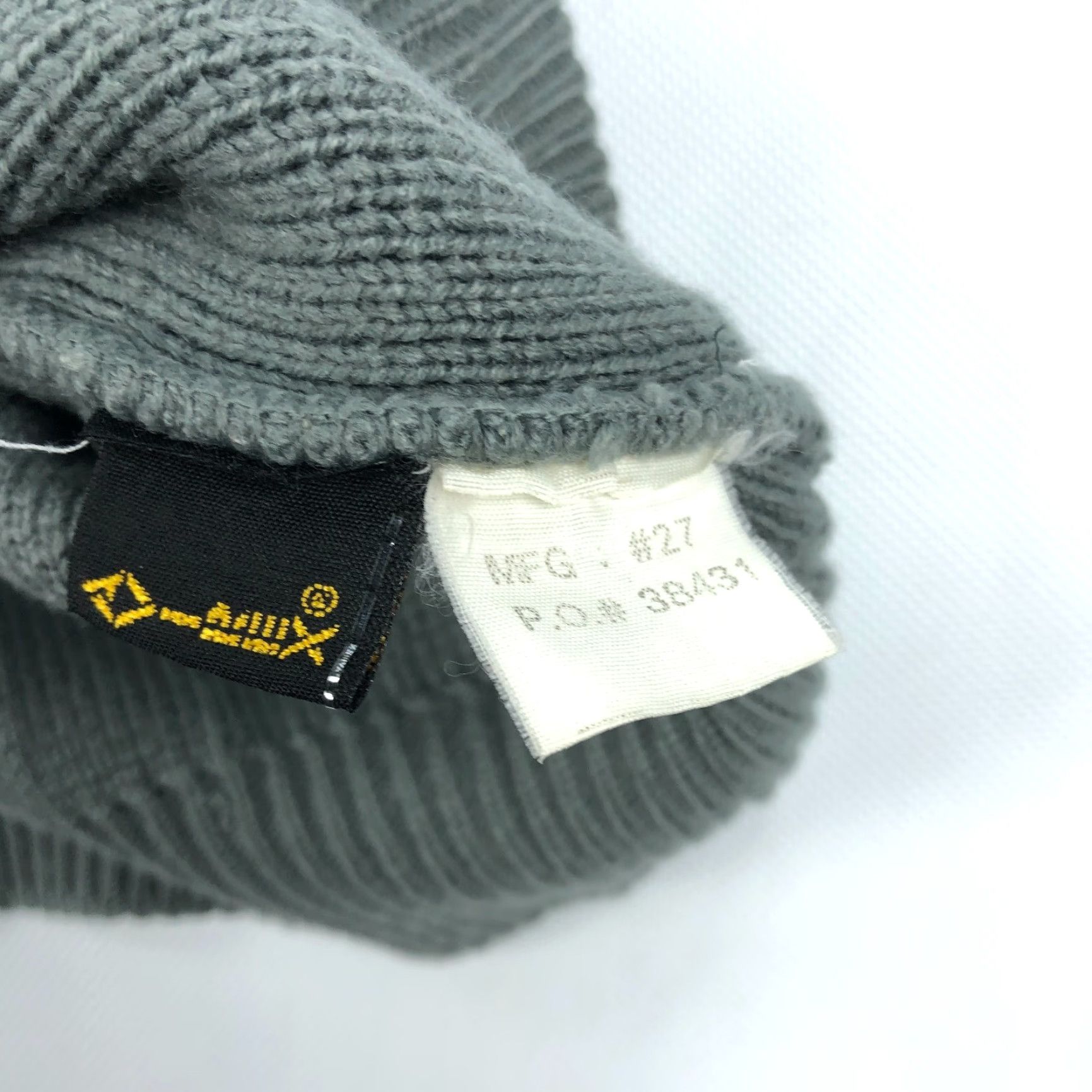 Avirex VINTAGE Avirex Sweater Vest Mens L Preppy Tennis Sleeveless Gray V-Neck Twotone Knit Shirt Size US L / EU 52-54 / 3 - 7 Thumbnail