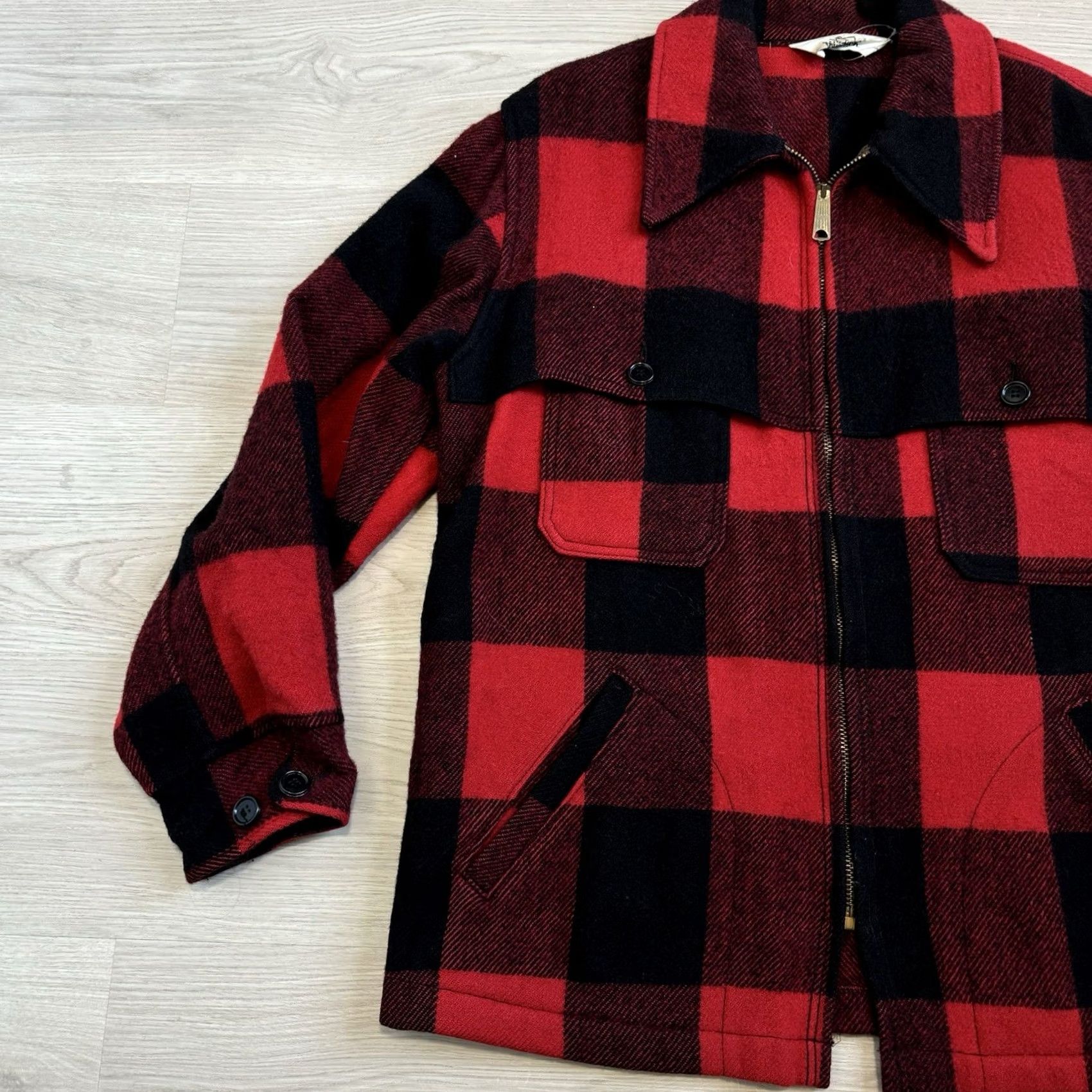 Vintage VINTAGE Woolrich Jacket Mid-Length Full Zip Plaid Wool Red Black Buffalo Coat Sz L Mens Size US L / EU 52-54 / 3 - 3 Thumbnail