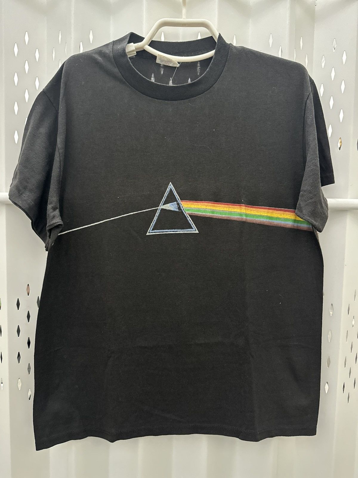 Pink Floyd Vintage 1980’s Pink Floyd Prism Band Tour TShirt Size US L / EU 52-54 / 3 - 1 Thumbnail