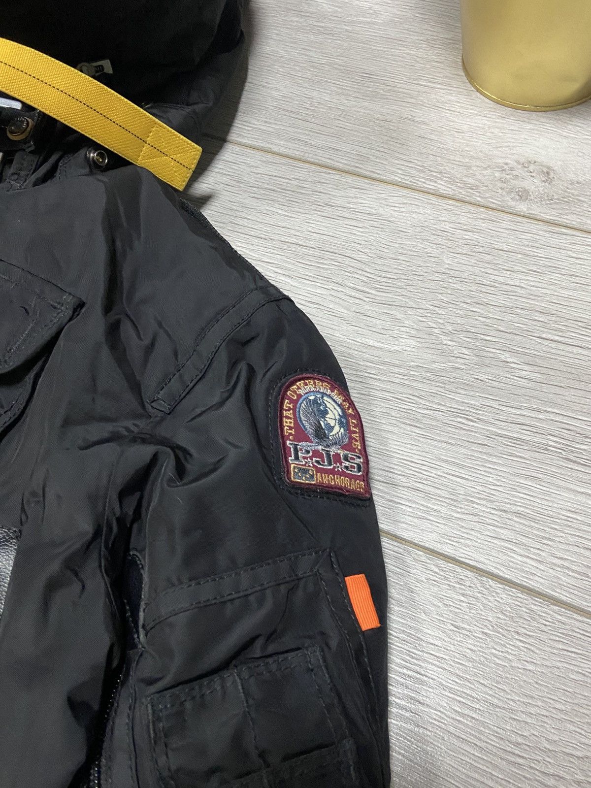 Parajumpers Parajumpers Alaska down bomber jacket zip carabiner Size US XS / EU 42 / 0 - 5 Thumbnail