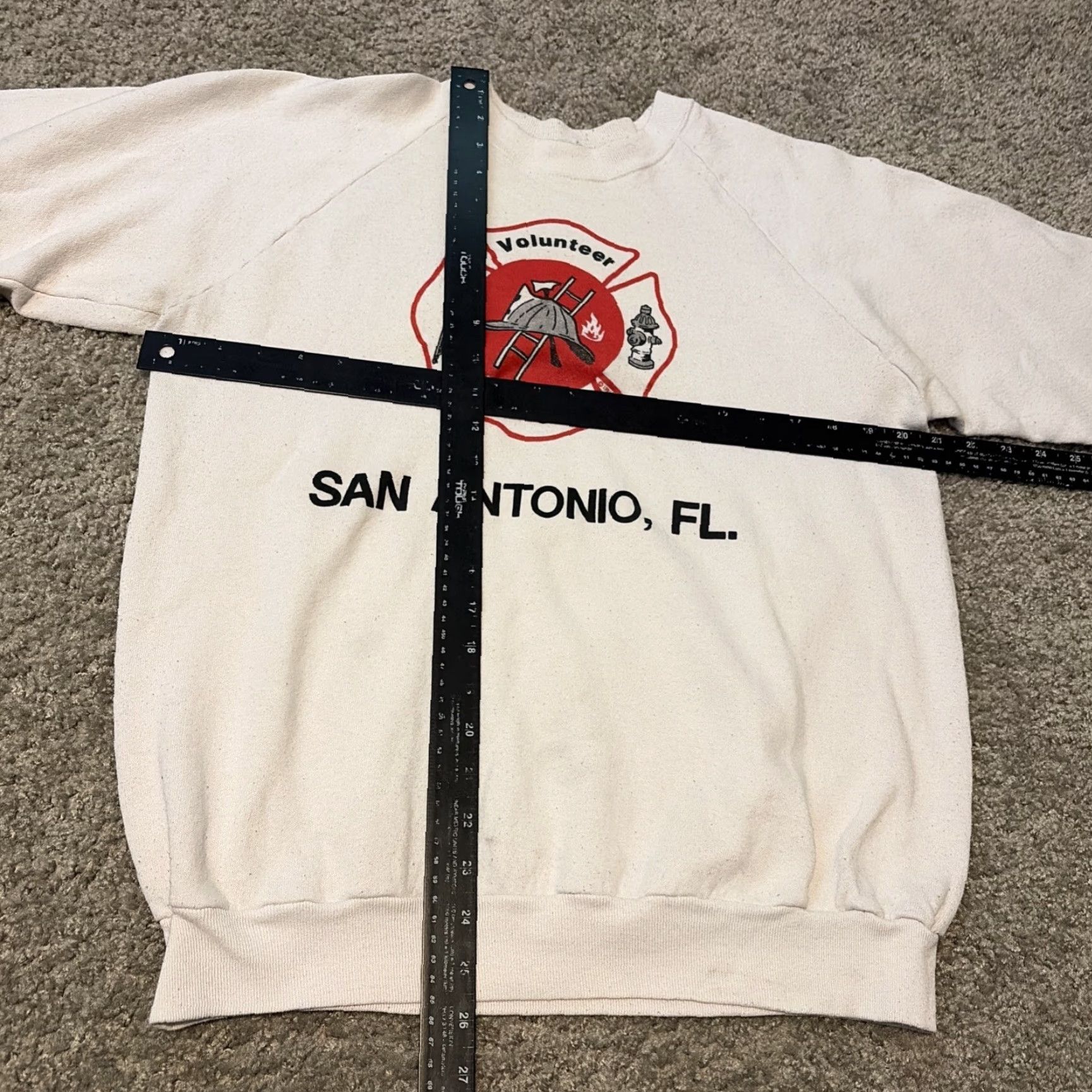 Vintage VINTAGE 1991 San Antonio Florida Volunteer Fire Department Crewneck Sweatshirt L Men White Pullover Sweatshirt Size US L / EU 52-54 / 3 - 5 Thumbnail