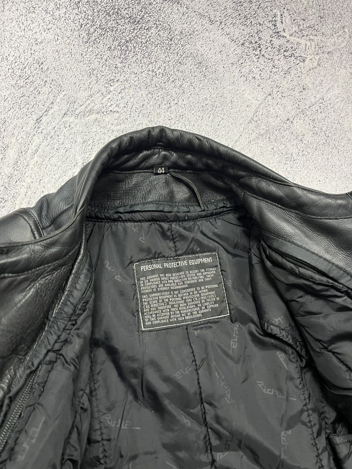 Genuine Leather Richa Black Moto Leather Jacket Vintage Racing Bike Size US S / EU 44-46 / 1 - 17 Thumbnail