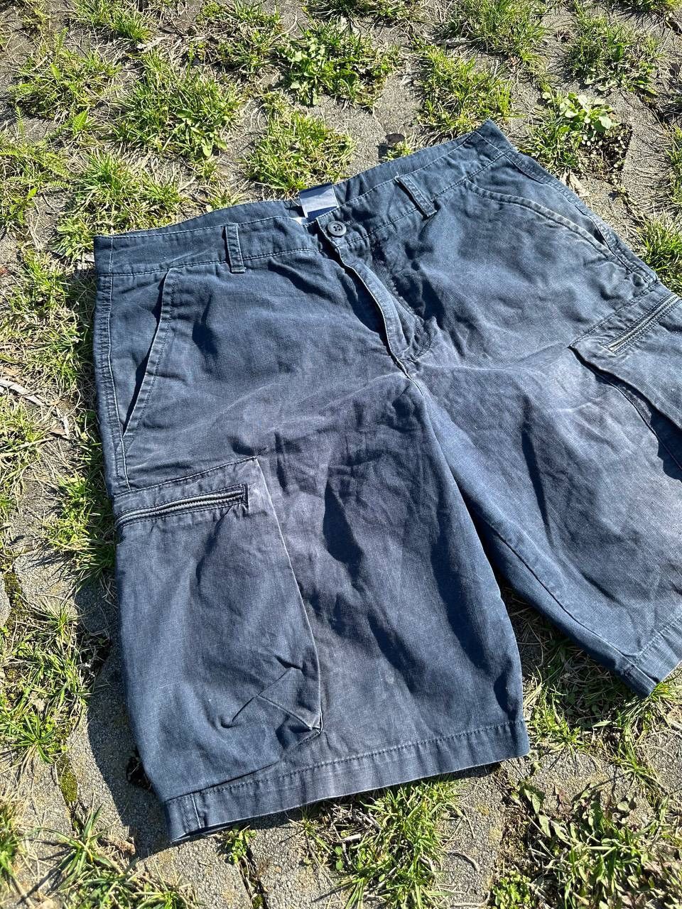 Nike × Vintage Vintage Nike Cargo Faded Y2K Shorts Size US 34 / EU 50 - 3 Thumbnail