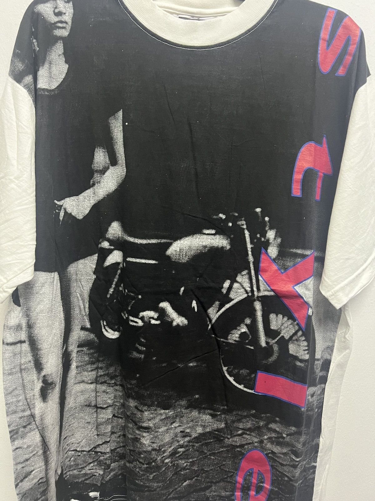 Vintage Vintage 90’s Model By Virgin Voyage Photo Tee Size US XL / EU 56 / 4 - 2 Thumbnail