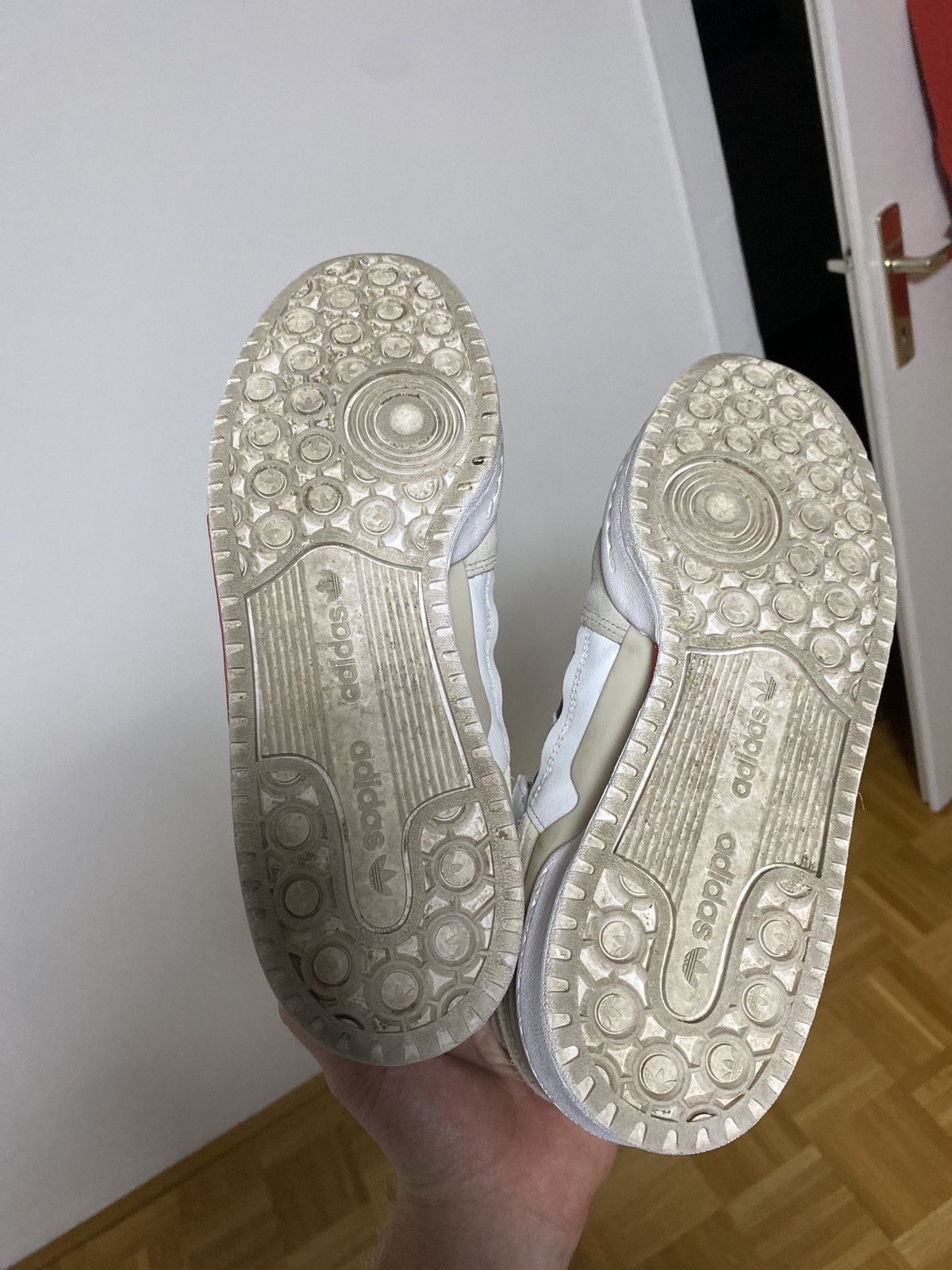 Adidas Adidas forum exibit low Size US 9.5 / EU 42-43 - 3 Thumbnail
