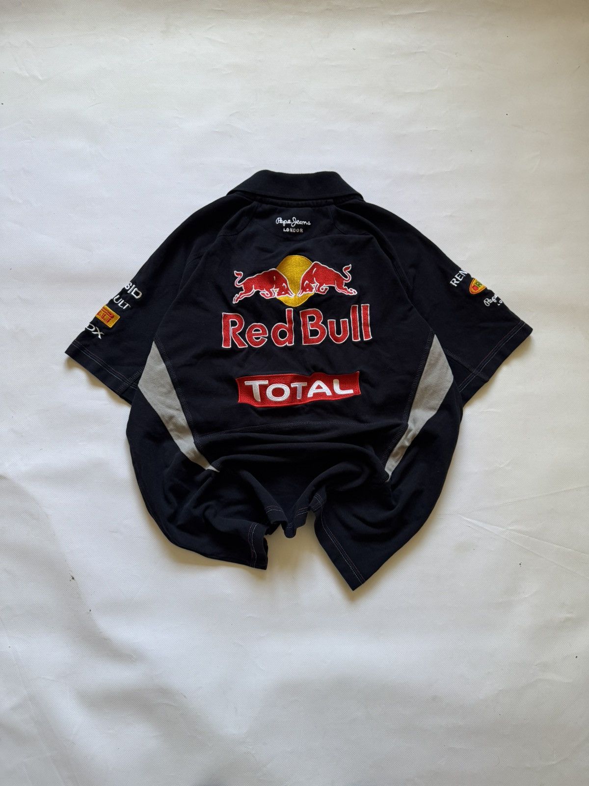 Red Bull RARE Vintage Red Bull Racing F1 Team Polo Shirt x Pepe Jeans Size US L / EU 52-54 / 3 - 1 Thumbnail