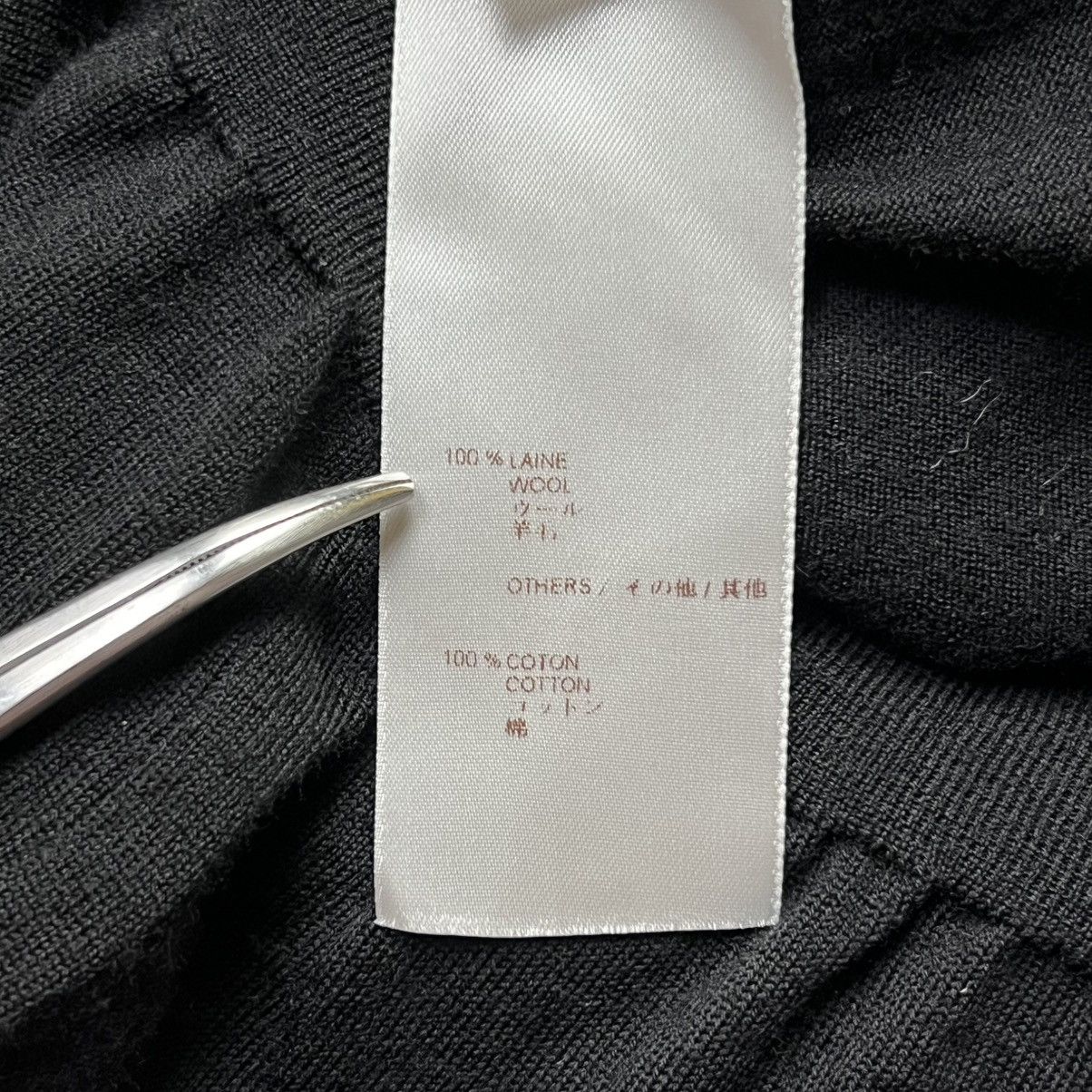 Louis Vuitton Louis Vuitton - LV Ribbon Brooch Wool - Sweatshirt Size M / US 6-8 / IT 42-44 - 11 Thumbnail