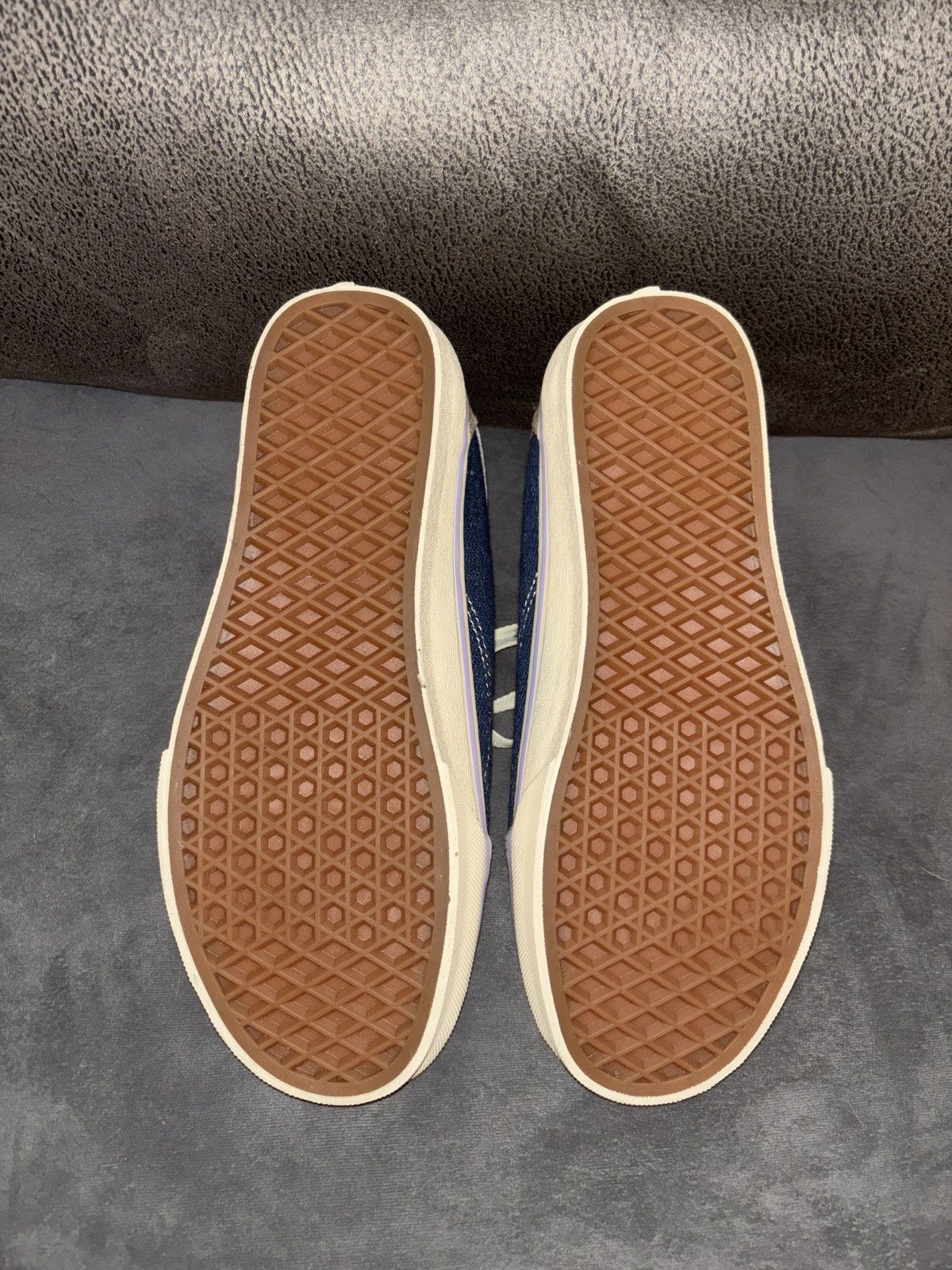 Vans Vans x Emma Mulholland“On Holiday” Old Skool–Brand New, Rare Size US 8 / IT 38 - 6 Thumbnail