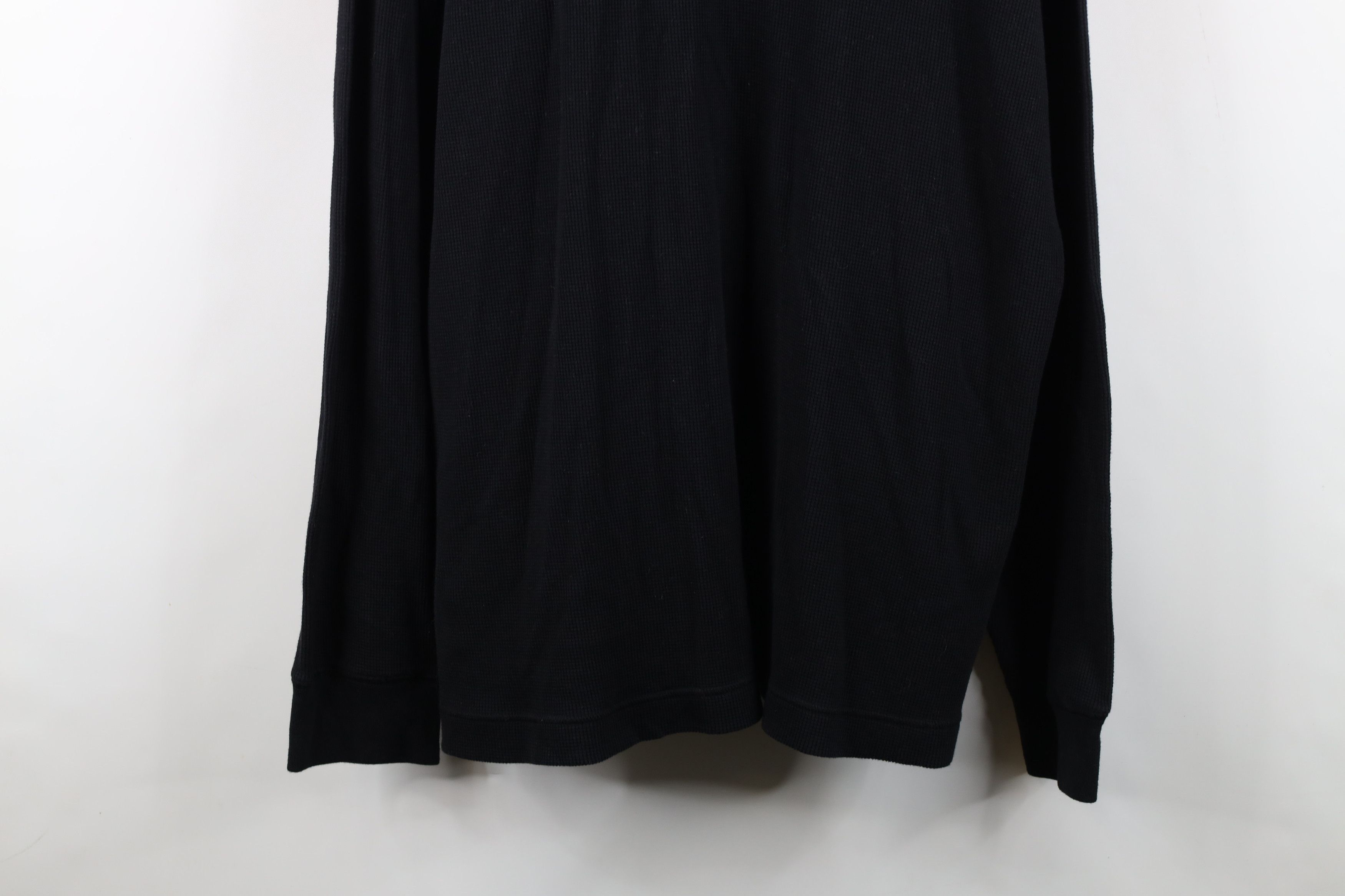 Vintage Vintage Streetwear Thermal Waffle Knit Henley T-Shirt Black Size US XXL / EU 58 / 5 - 3 Thumbnail