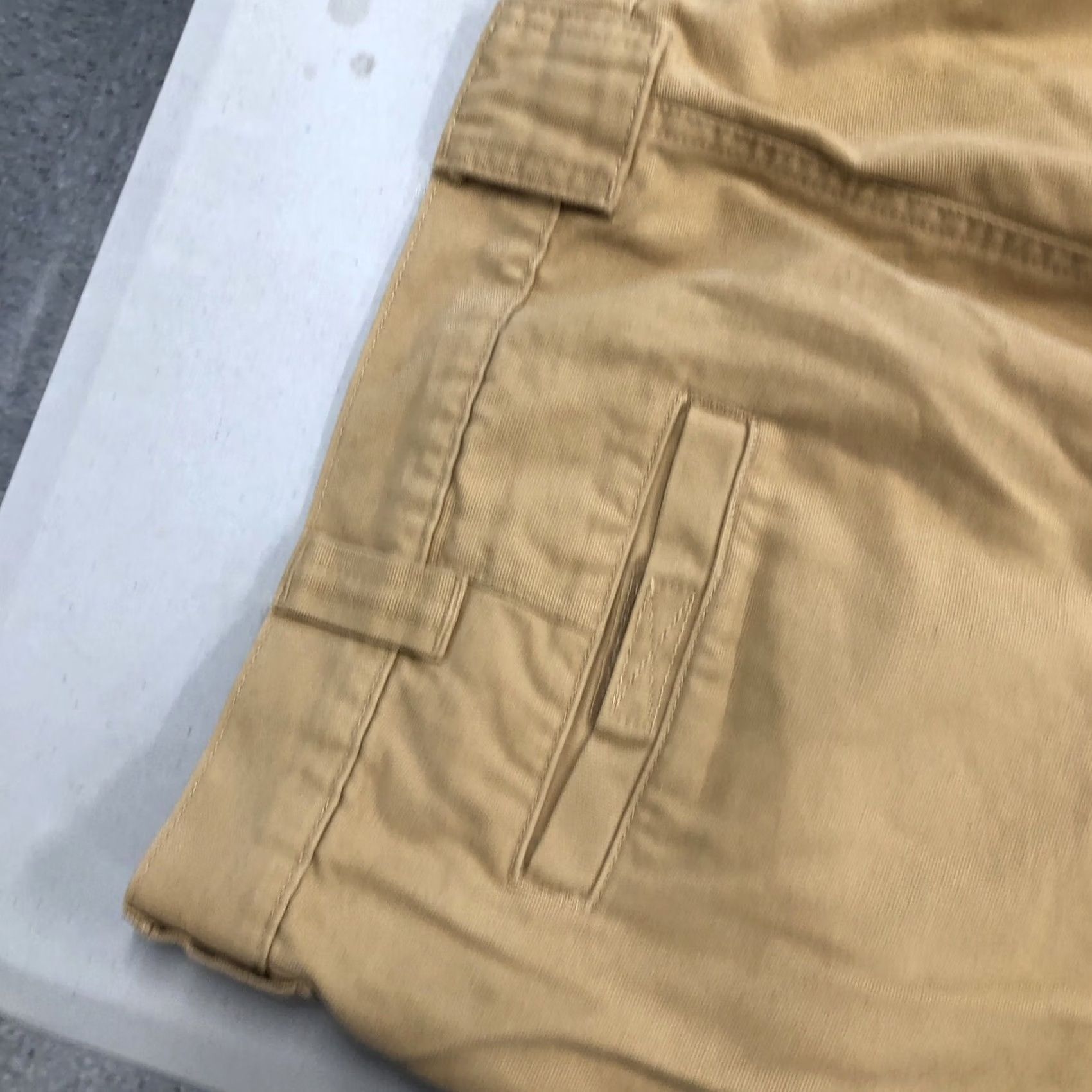 Vintage LL Bean Men's Natural Fit Khaki Cargo Hiking Pants 44x31 Beige Cargo Pocket Pants Men Outdoors Size US 44 / EU 60 - 6 Thumbnail