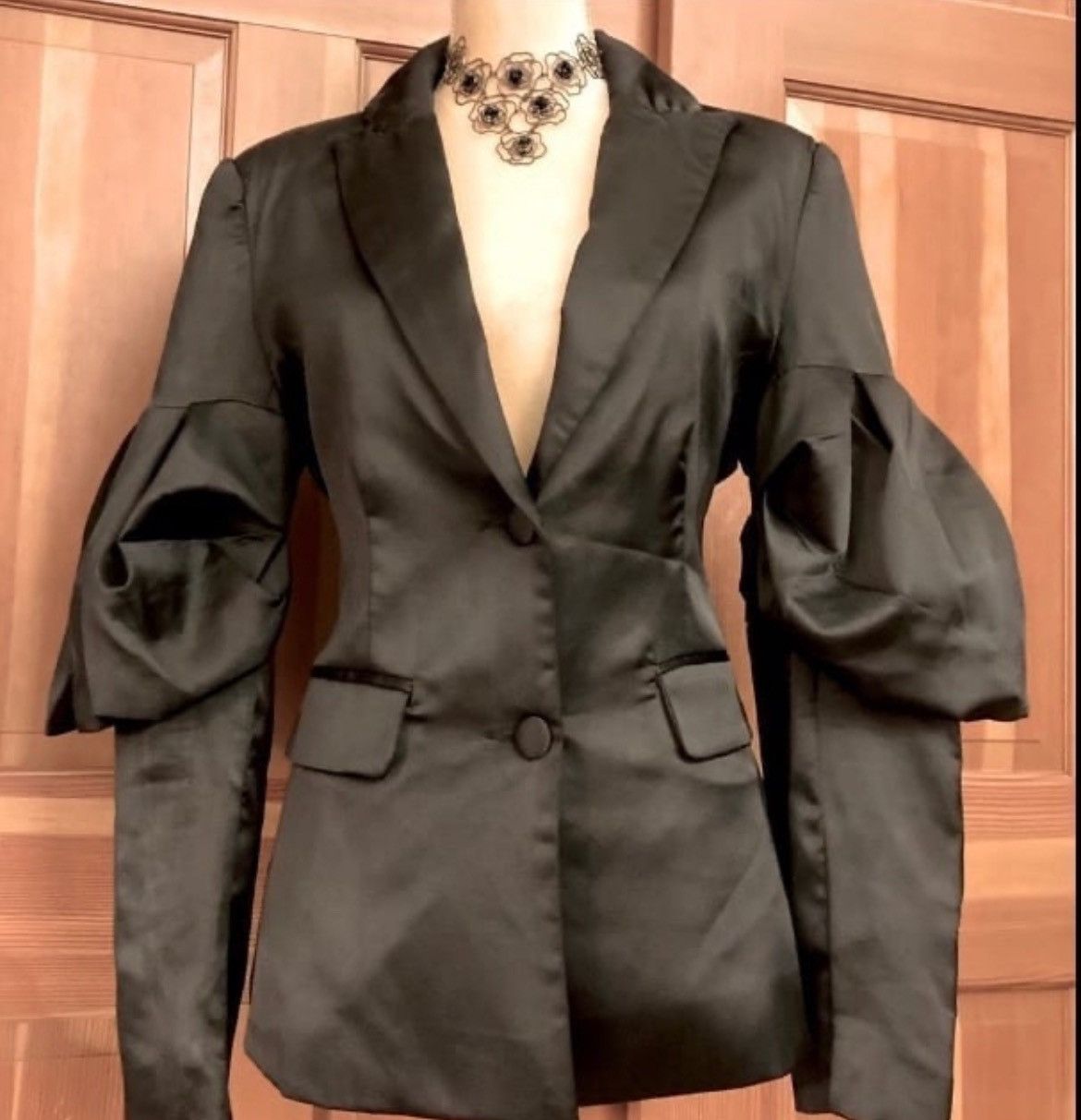 Designer × Other Nwt, Elegant Women’s Professional Collection Designer Blazer Size S / US 4 / IT 40 - 2 Thumbnail