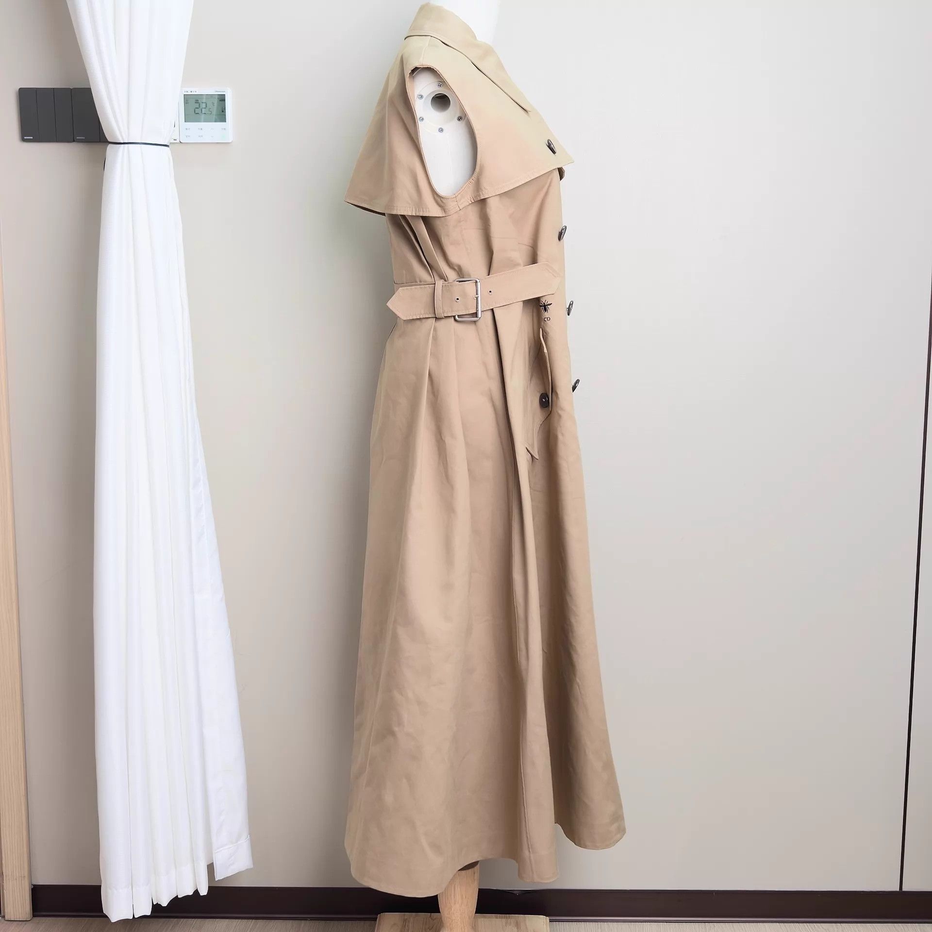 Dior DIOR Sleeveless Trench Coat 38 Size S / US 4 / IT 40 - 2 Thumbnail