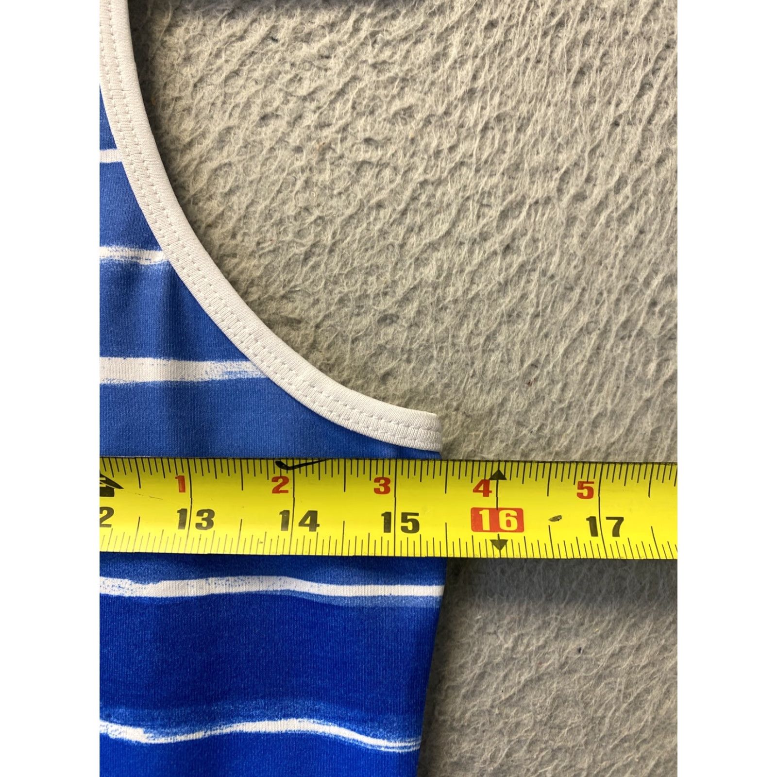 Champion Champion Tank Shirt Womens M Polyester Blend Scoop Neck Pullover Blue /109-26 Size M / US 6-8 / IT 42-44 - 4 Thumbnail