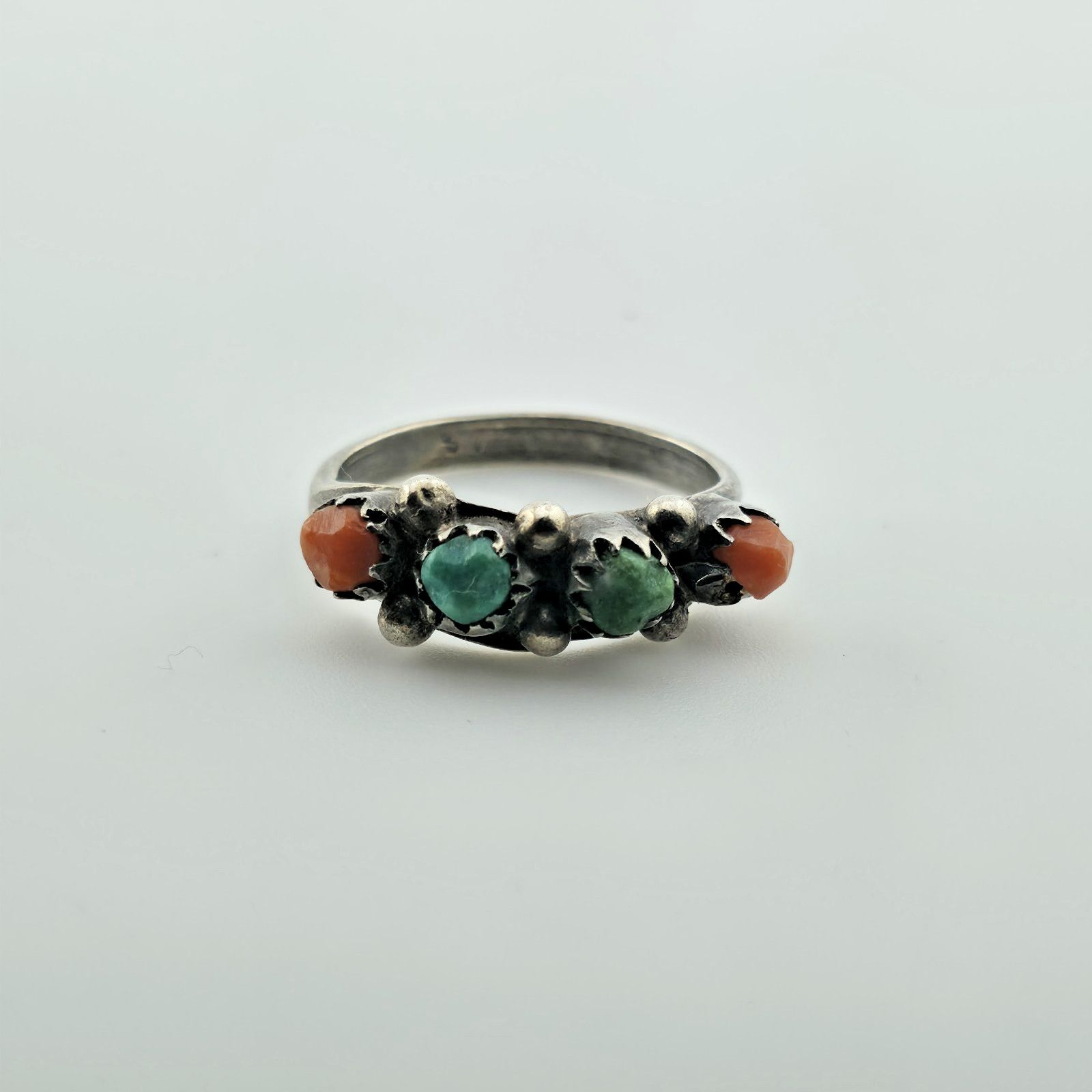 Other Sterling Silver Ring Green Coral turquoise Stone 5.5 Vintage Size ONE SIZE - 2 Thumbnail
