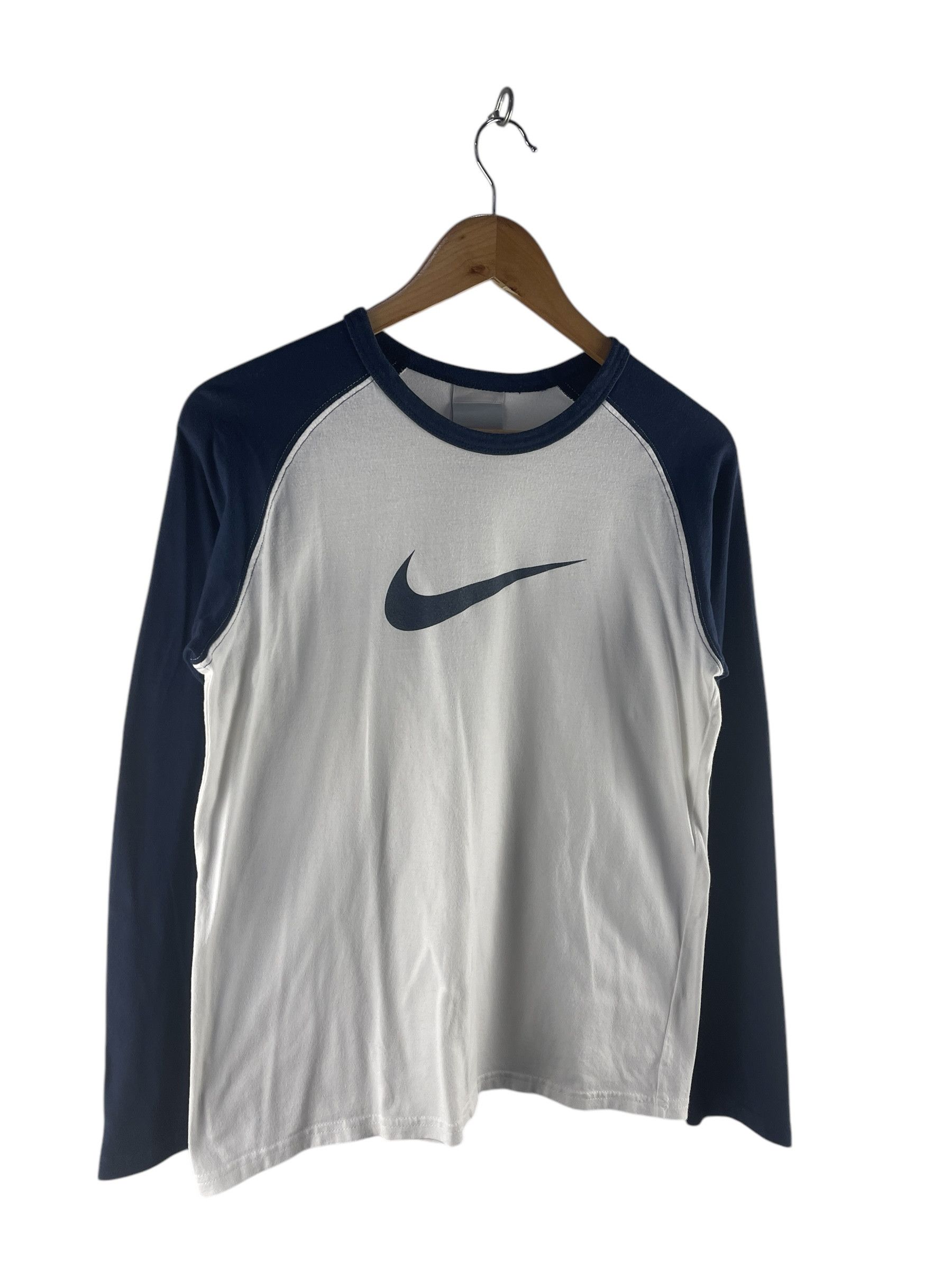 Nike Vintage Nike Swoosh Shirt Size US S / EU 44-46 / 1 - 3 Thumbnail
