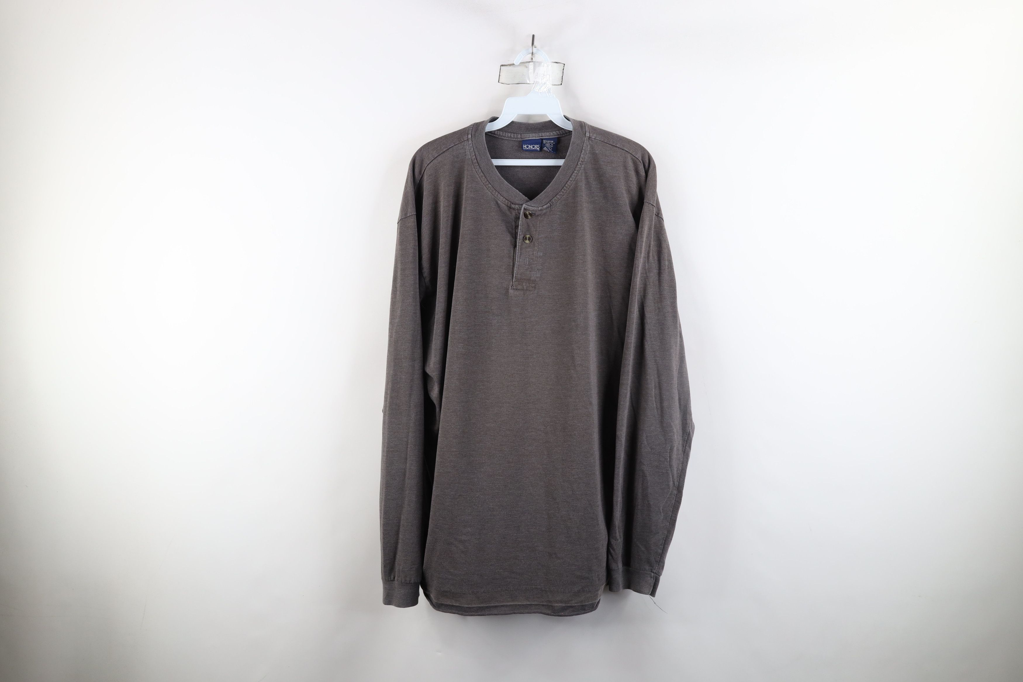Vintage Vintage 90s Streetwear Long Sleeve Henley T-Shirt Dark Gray Size US XL / EU 56 / 4 - 1 Thumbnail