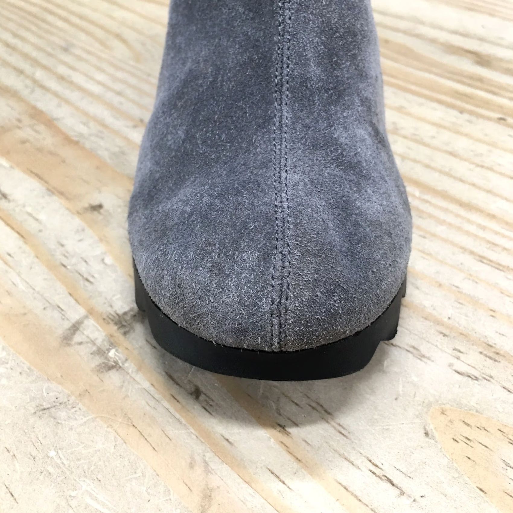 Vintage Aerosoles Boots Womens 9.5 M Confidential Bootie Gray Leather Casual Wedge Heels Boots Size US 10 / IT 40 - 5 Thumbnail