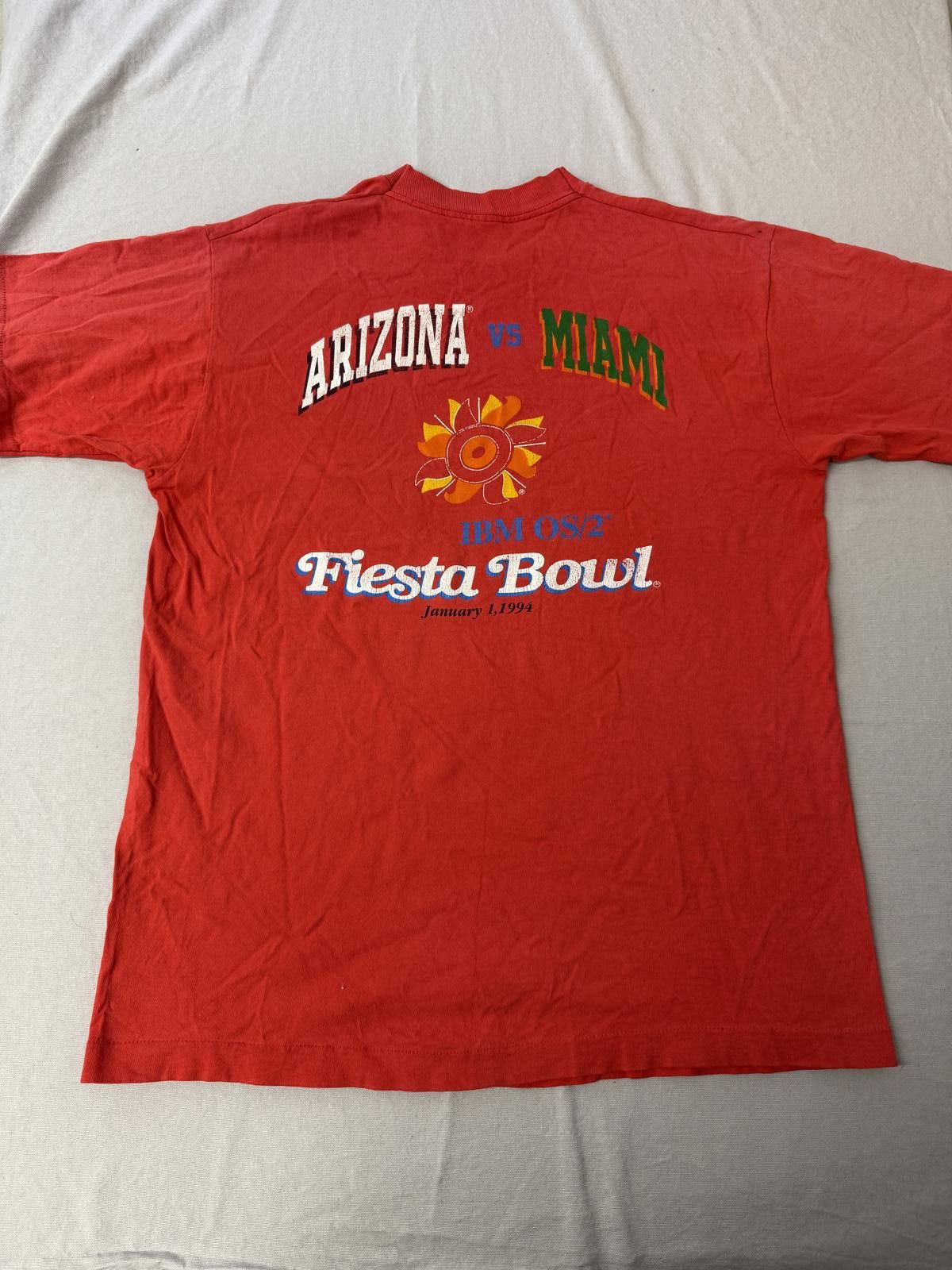 Fruit Of The Loom VTG T-shirt University of Arizona Miami Fiesta Bowl 1994 L Size US L / EU 52-54 / 3 - 2 Thumbnail