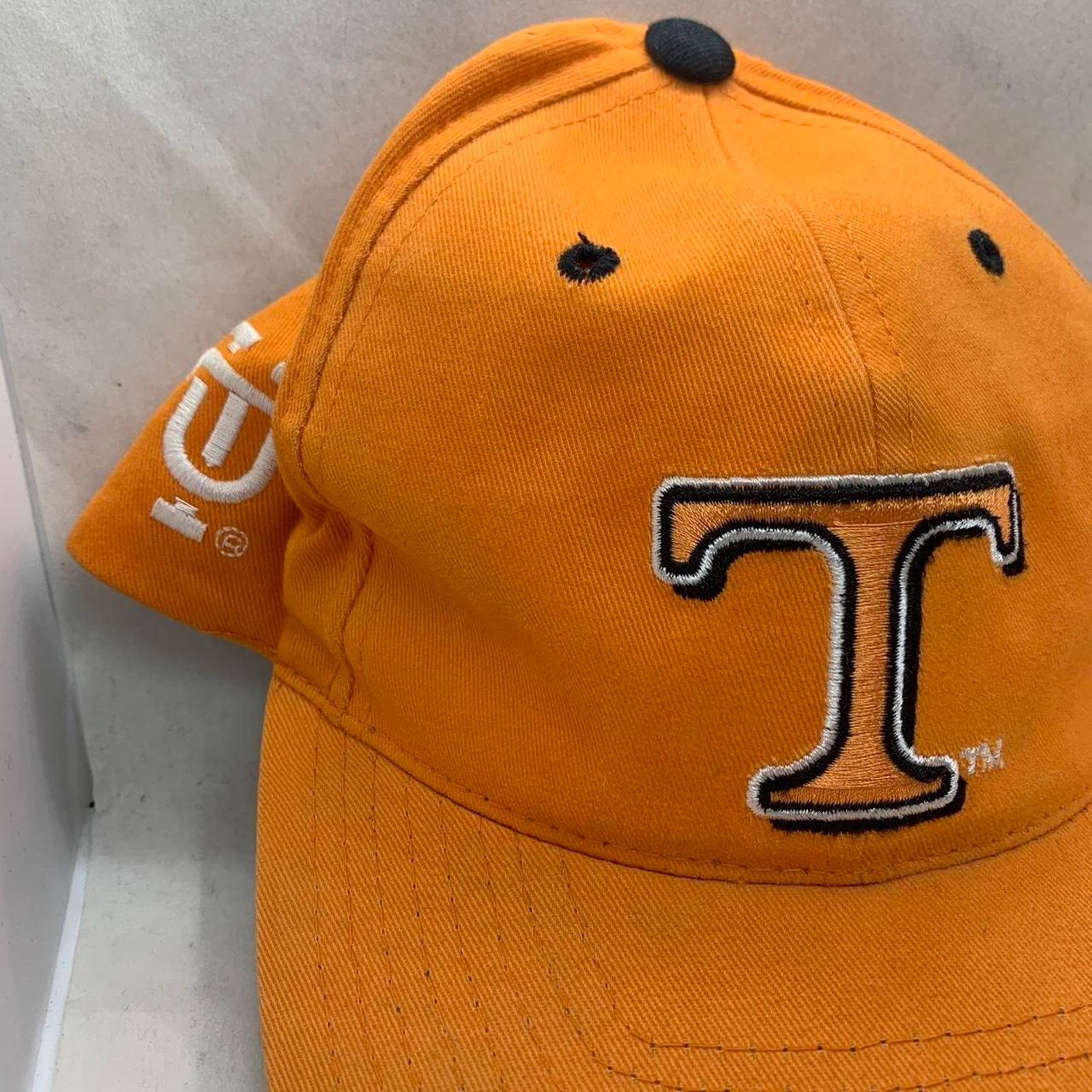 Top Of The World vintage 2000’s NCAA TENNESSEE VOLUNTEERS VOLS snapback hat Size ONE SIZE - 3 Thumbnail