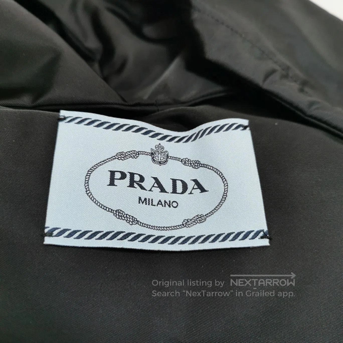Prada Prada Black Sleeveless V. Size US M / EU 48-50 / 2 - 5 Thumbnail