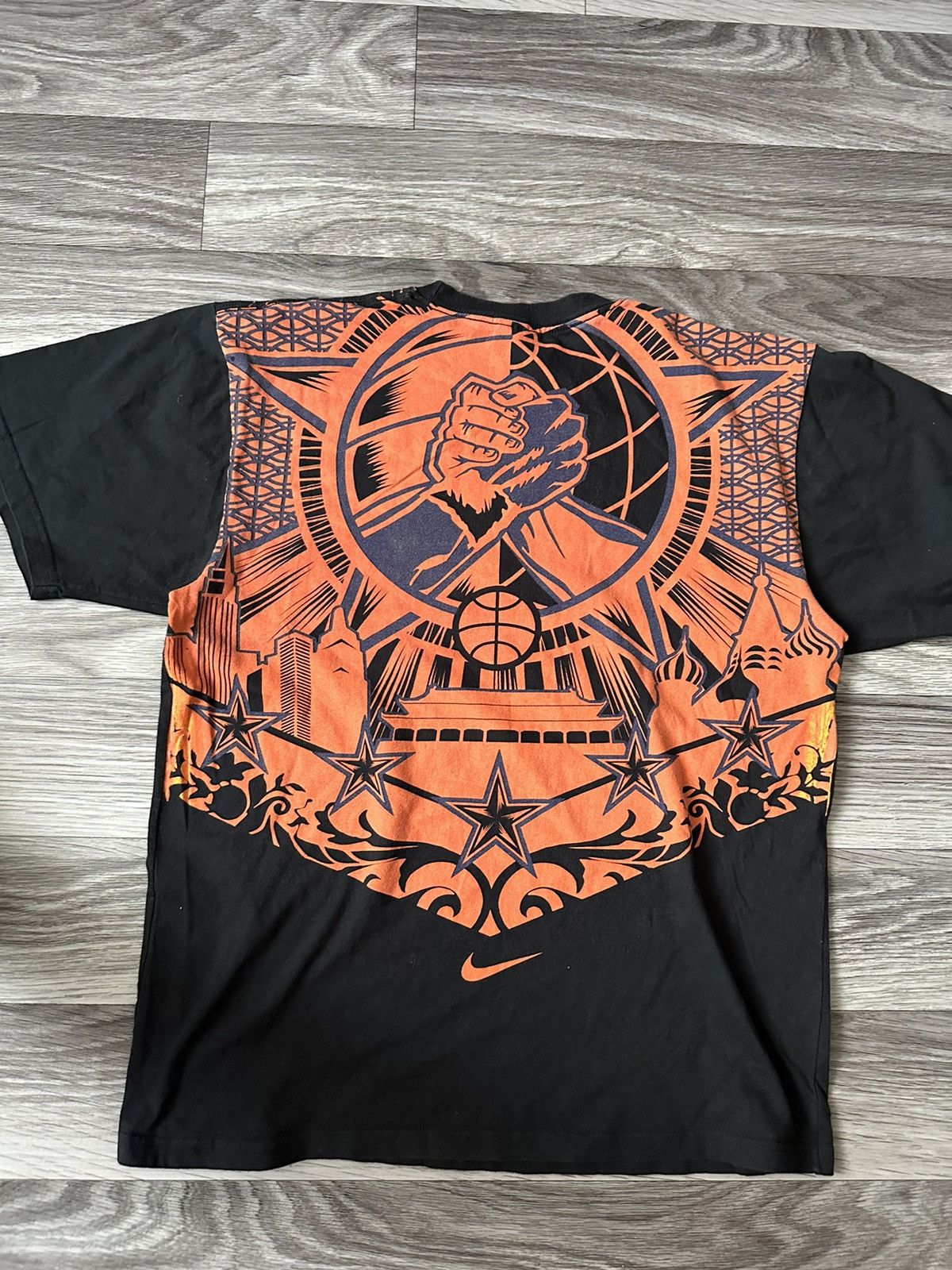NBA × Nike × Vintage Nike Vintage Crazy Basketball Big Logo T shirt One Game hype Size US L / EU 52-54 / 3 - 4 Thumbnail