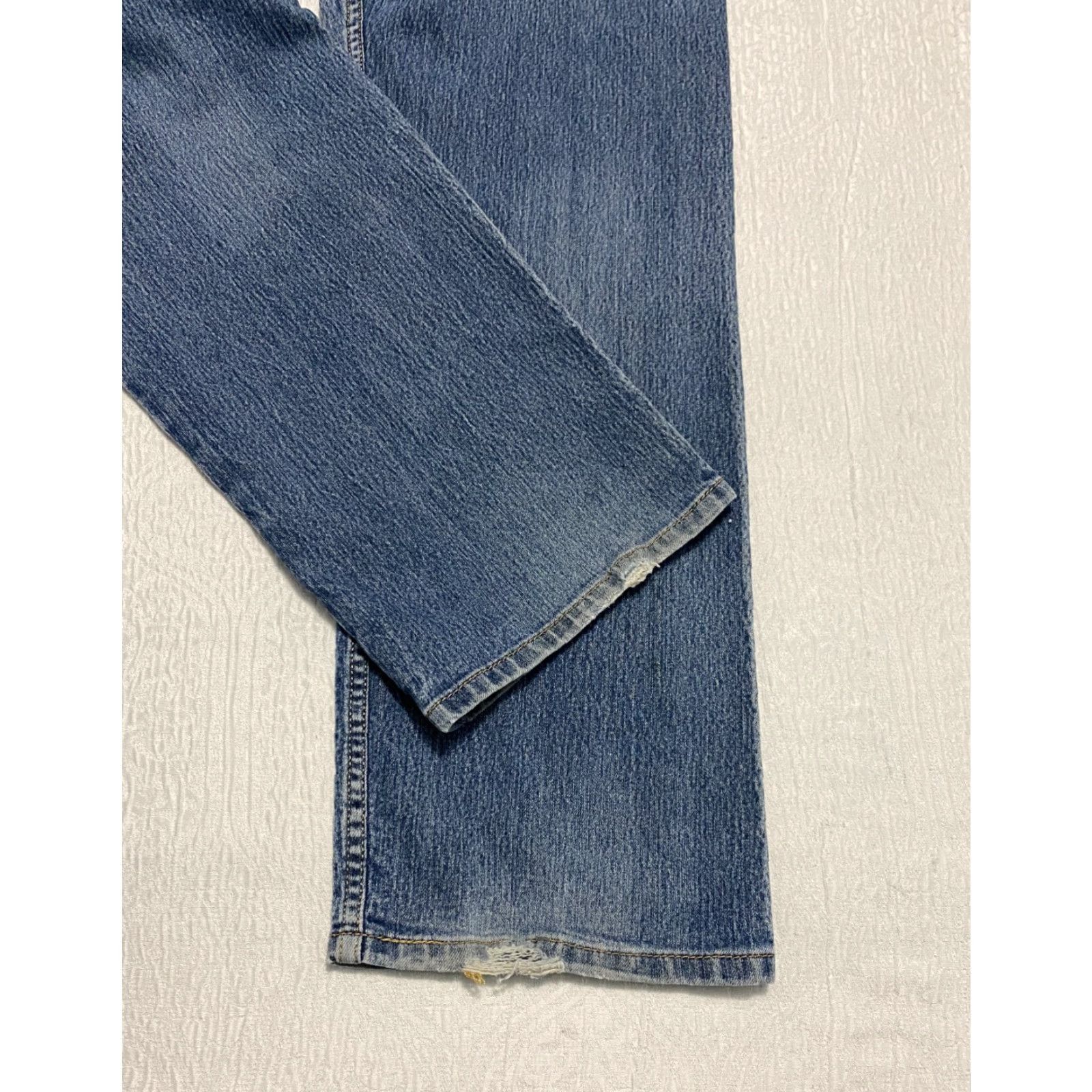 Levi's Levi's Jeans Mens 38x31 Blue Distressed Relaxed 5-Pocket Denim Straight Regular 500 Series Size US 38 / EU 54 - 3 Thumbnail