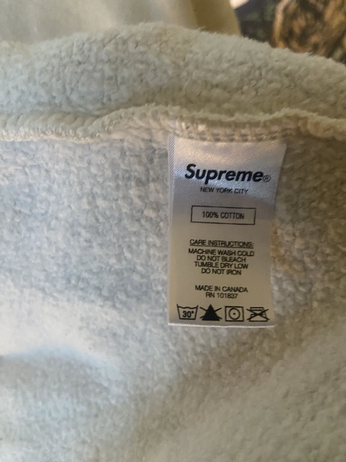 Supreme Supreme SS20 Cutout Logo Crewneck Size US L / EU 52-54 / 3 - 5 Thumbnail
