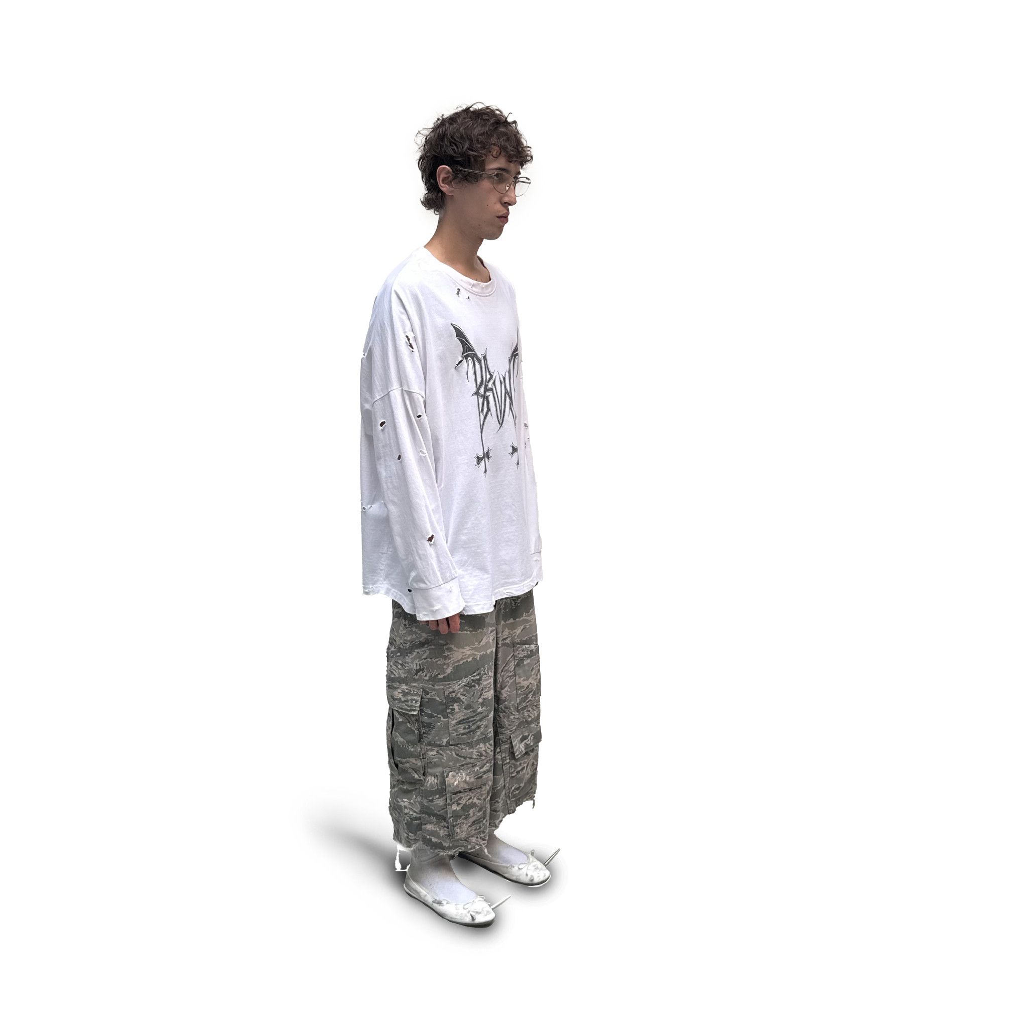 Other ARMY CUT-OUT CAMOUFLAGE CARGO SHORTS Size US 33 - 1 Thumbnail