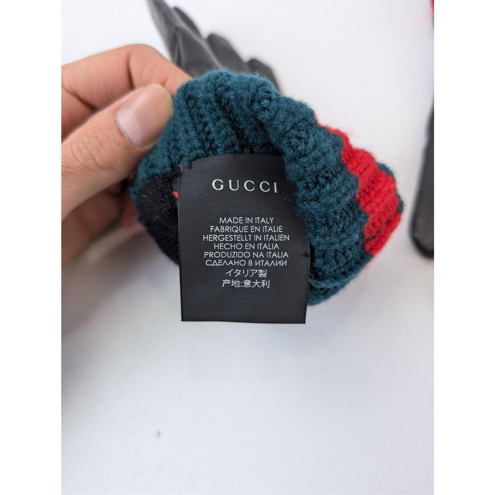 Gucci o1rshd1 Size: OS / Leather Ripped Cuff Gloves in Black Size ONE SIZE - 8 Thumbnail
