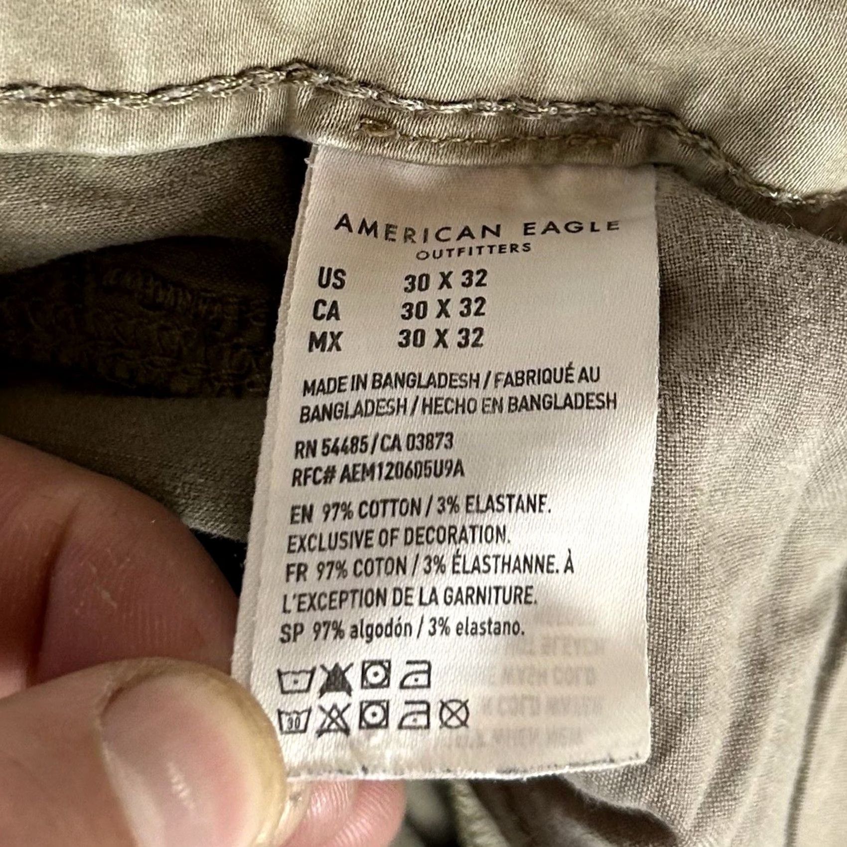 American Eagle Outfitters American Eagle Outfitters Jeans Khaki Pants Slim 30x32 Beige Tan Mid Rise Mens Skinny Pockets Stretch Beig e Size US 30 / EU 46 - 7 Thumbnail