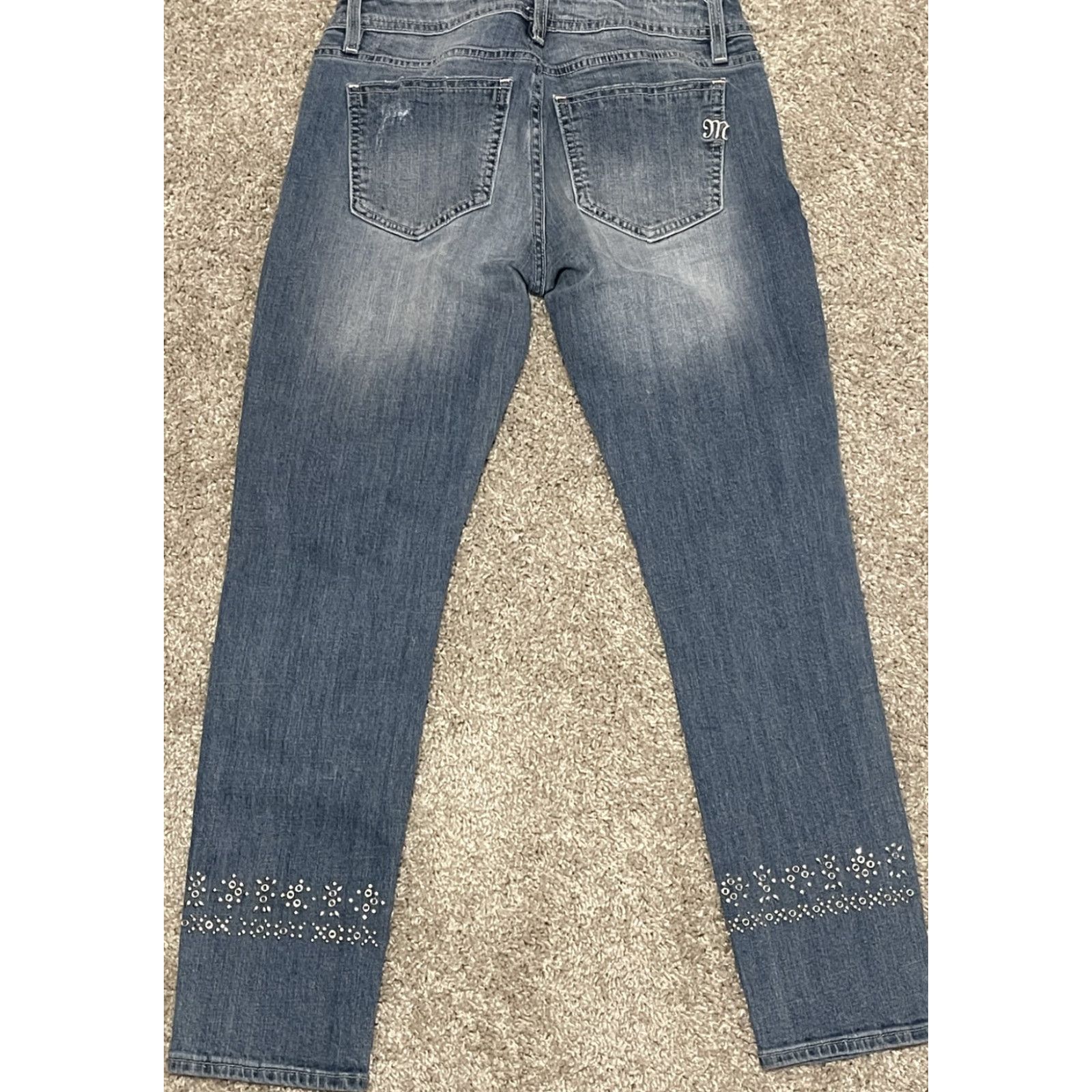 Miss Me Miss Me Distressed Boyfriend Ankle Jeans Size 27 Denim Blue Jeans W/Bedazzlement Size 27" / US 4 / IT 40 - 4 Thumbnail