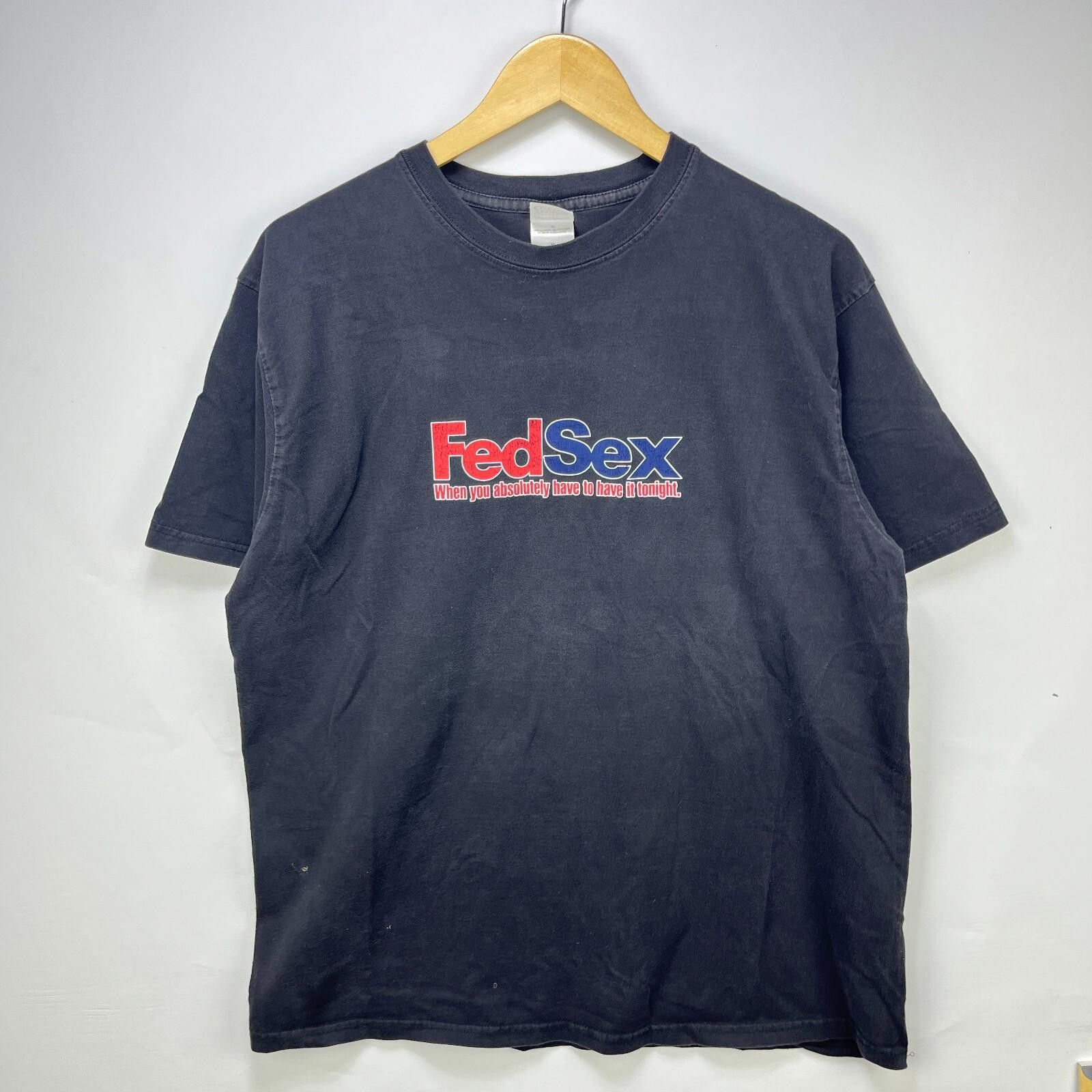 Vintage Vintage Y2K Fed Sex Sun Faded FedEx T Shirt XL Humor Funny Size US XL / EU 56 / 4 - 1 Thumbnail
