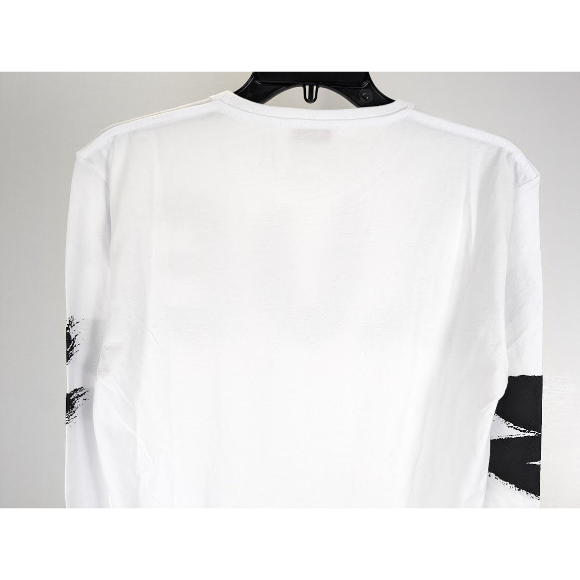 Alexander McQueen o1rshd1 Spray Logo Long Sleeve T-Shirt in White Size US S / EU 44-46 / 1 - 11 Thumbnail
