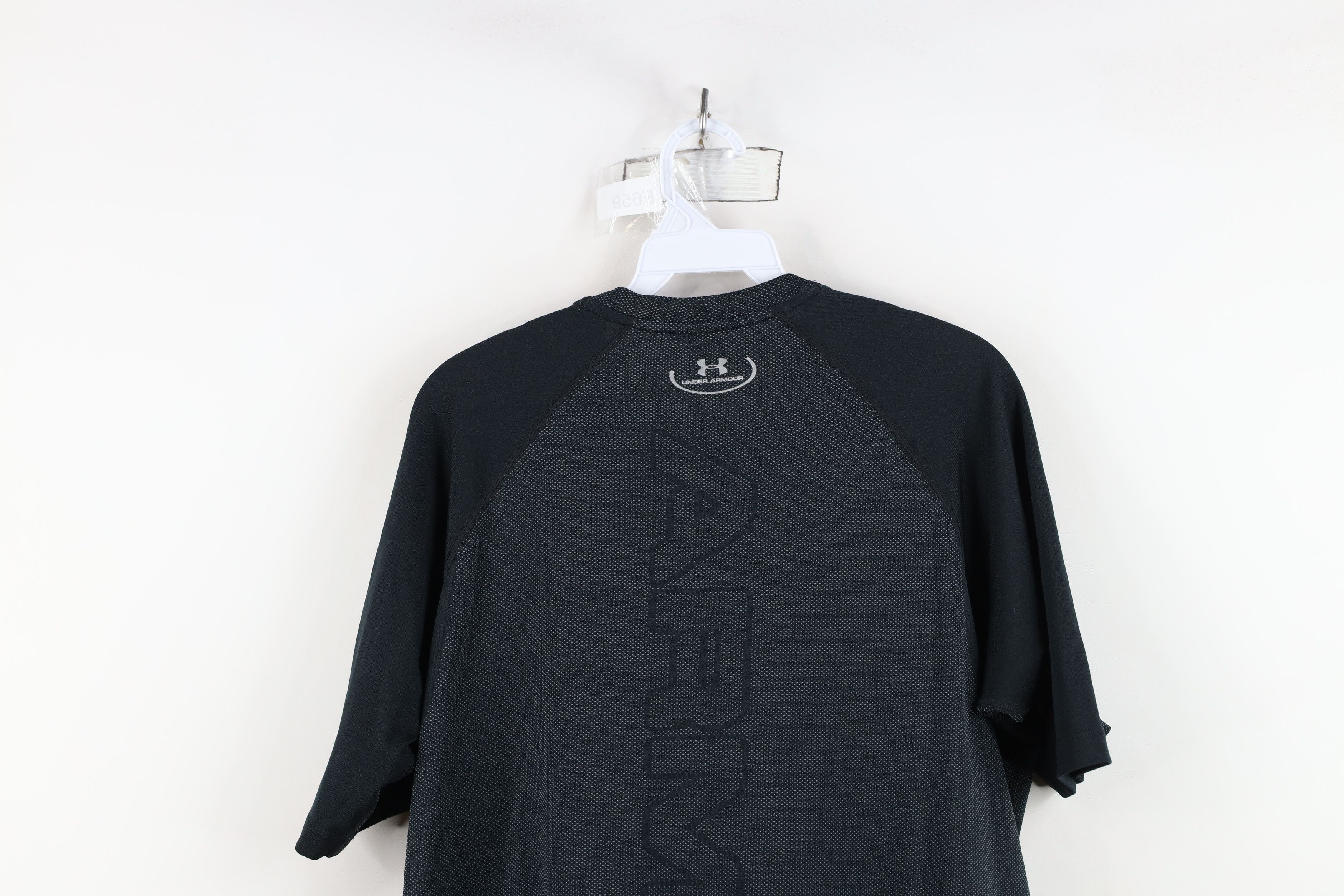 Under Armour Under Armour Logo Knit Gym Training Running T-Shirt Black Size US M / EU 48-50 / 2 - 12 Thumbnail