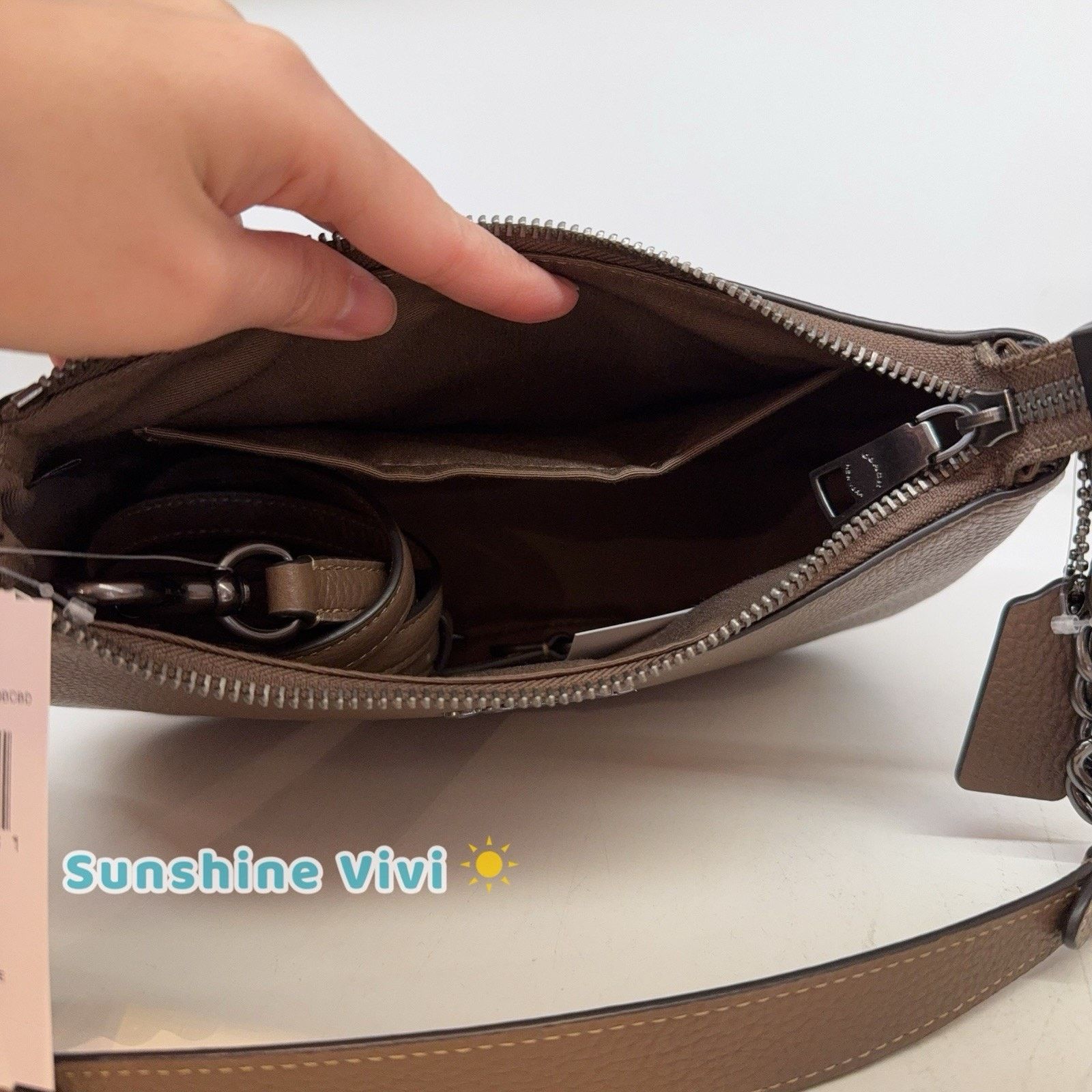 Coach NWT Coach Teri Shoulder Bag CV934 Leather/Qb/Dark Stone Size ONE SIZE - 8 Thumbnail