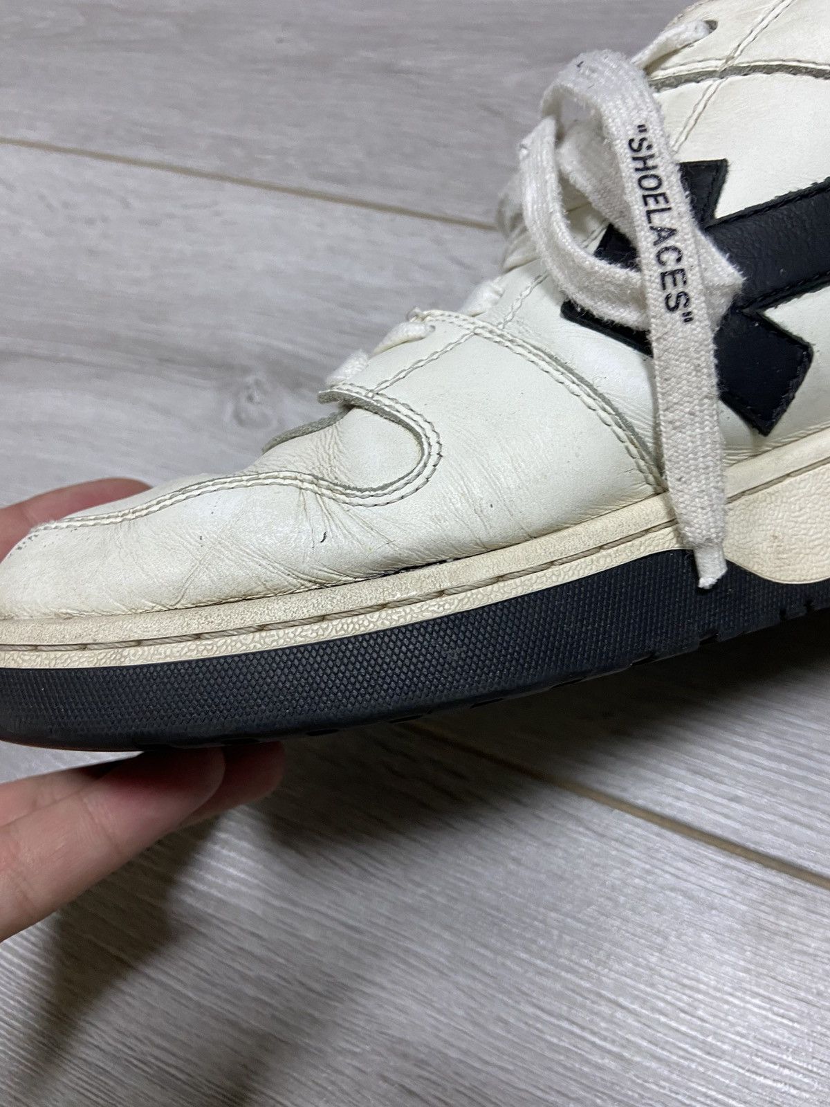 Off-White OFF WHITE Office leather Sneakers White arrow Size US 10 / EU 43 - 16 Thumbnail