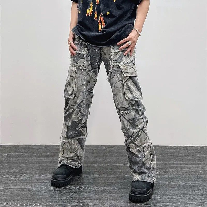image of Camouflage Y2K Fashion Baggy Jeans Cargo Pants in Grey, Men's (Size 28)