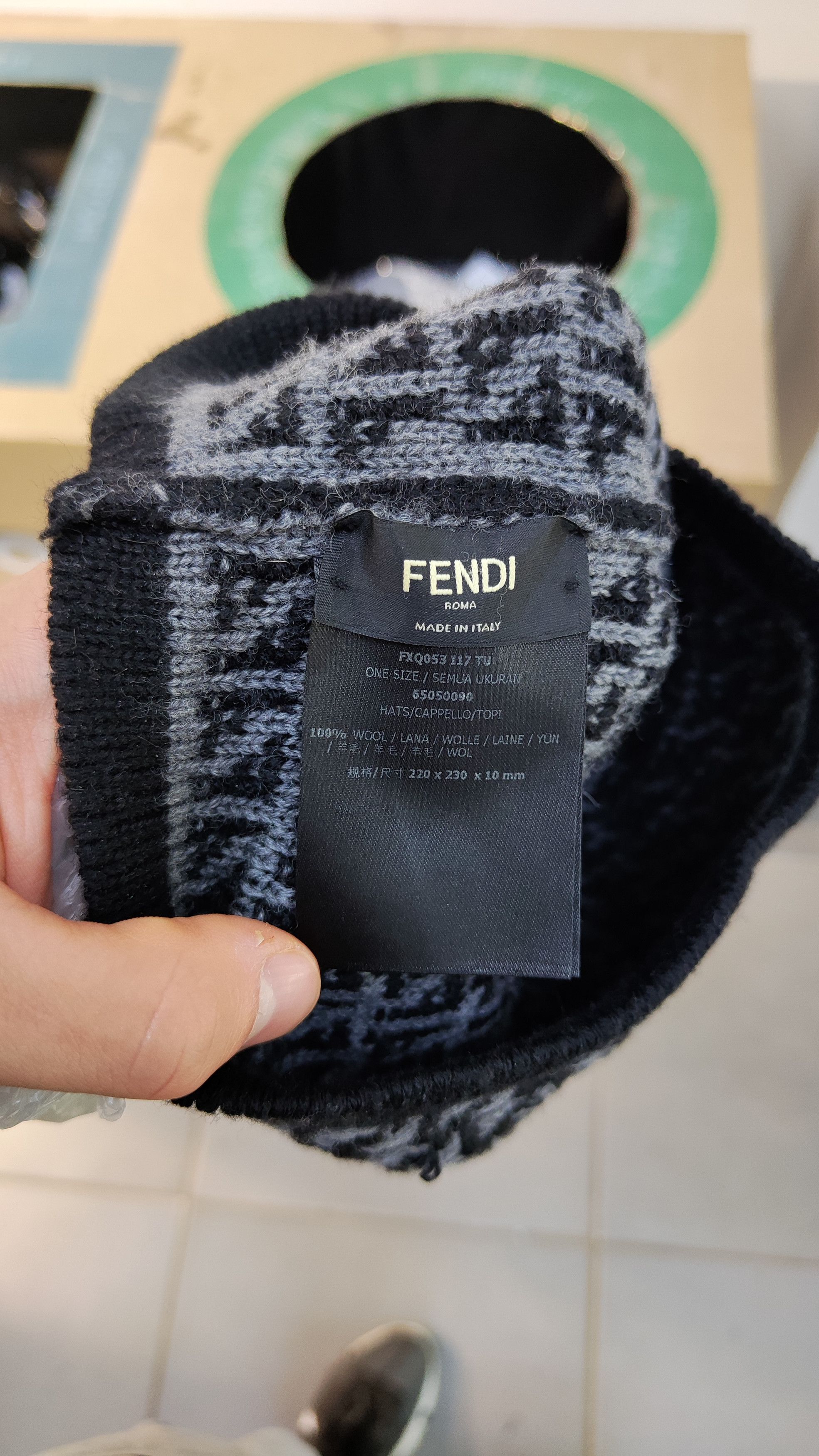 Fendi Fendi monogram Beanie Size ONE SIZE - 2 Thumbnail