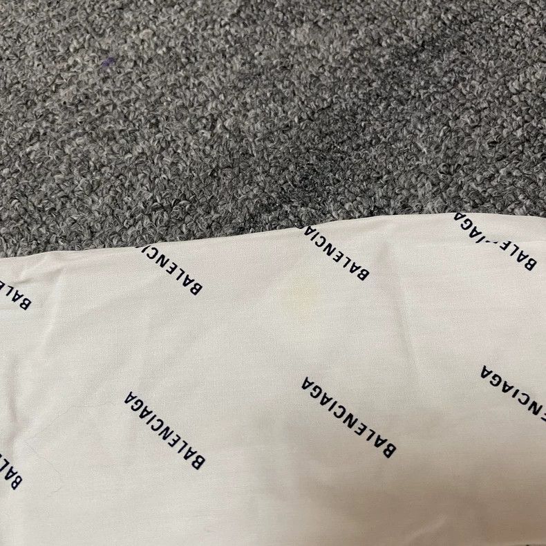Balenciaga Balenciaga size 39 Bulletproof All-over Shirt Size US M / EU 48-50 / 2 - 6 Thumbnail