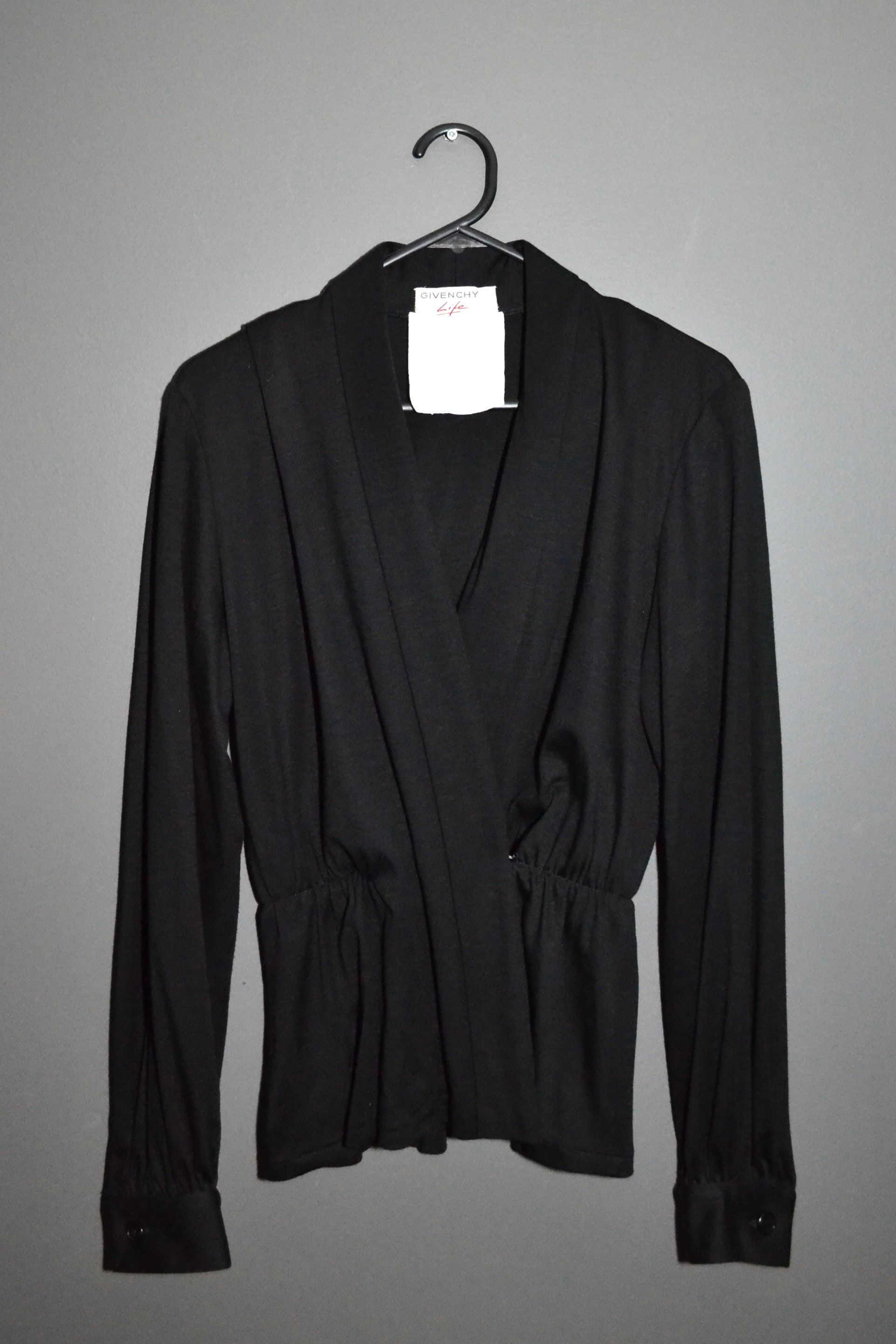 Givenchy Givenchy Life 38 S size Kimono Jumper Vintage Size S / US 4 / IT 40 - 1 Thumbnail