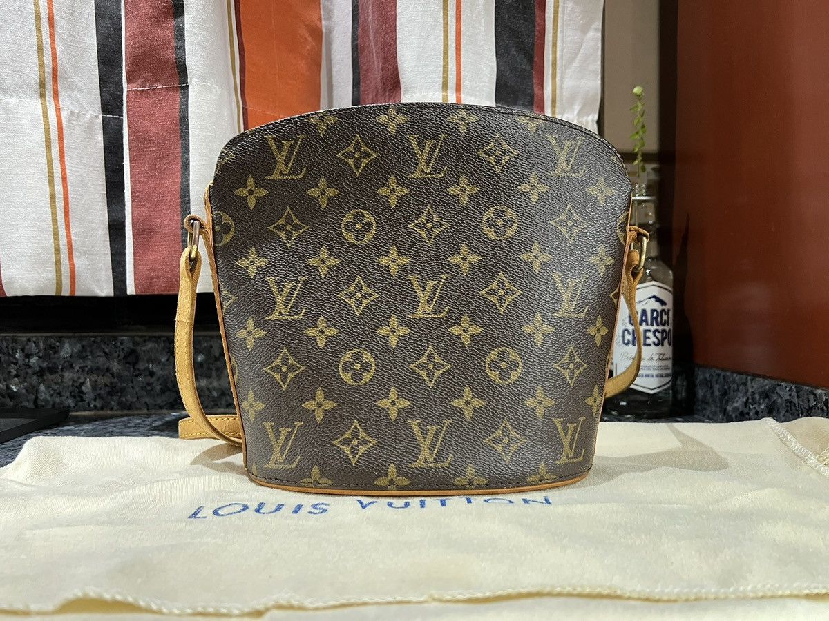 Louis Vuitton Louis Vuitton Drouot Size ONE SIZE - 1 Thumbnail
