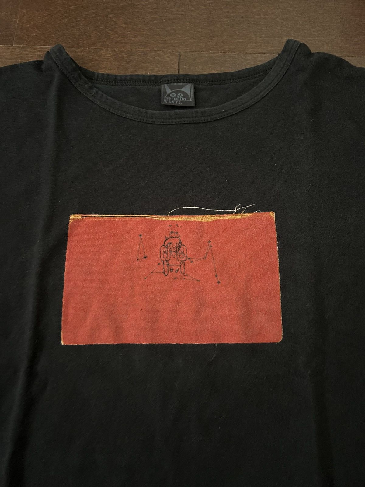 Other Radiohead “Amnesiac” W.A.S.T.E. Official Vintage 2001 Shirt Size US XL / EU 56 / 4 - 2 Thumbnail