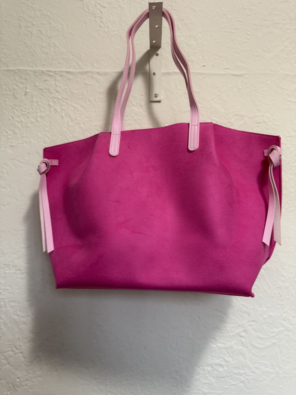 Juicy Couture Juicy Pink Tote Size ONE SIZE - 3 Thumbnail