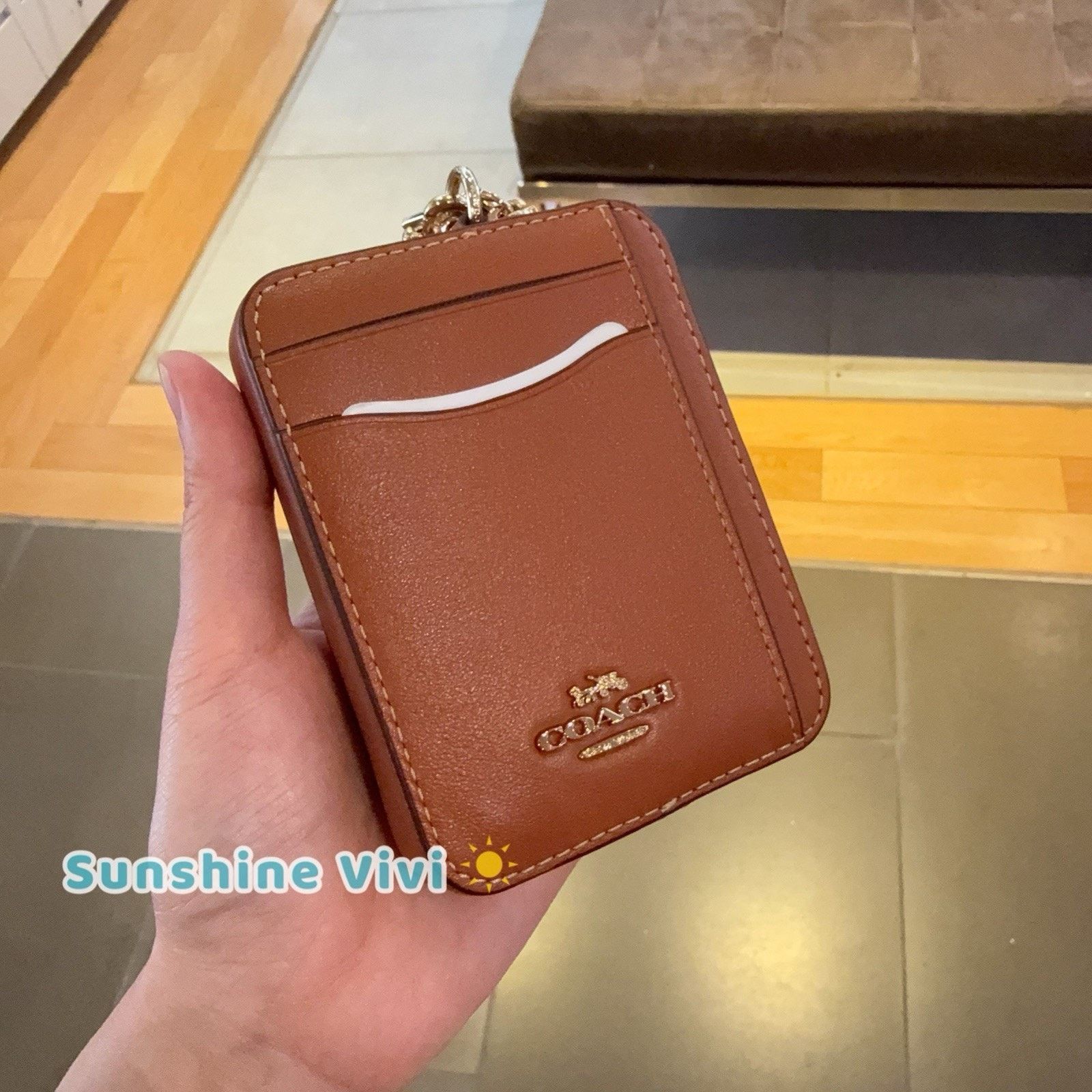 Coach NWT Coach Zip Card Case Leather CCV89 IM/AMBER BROWN Size ONE SIZE - 2 Thumbnail