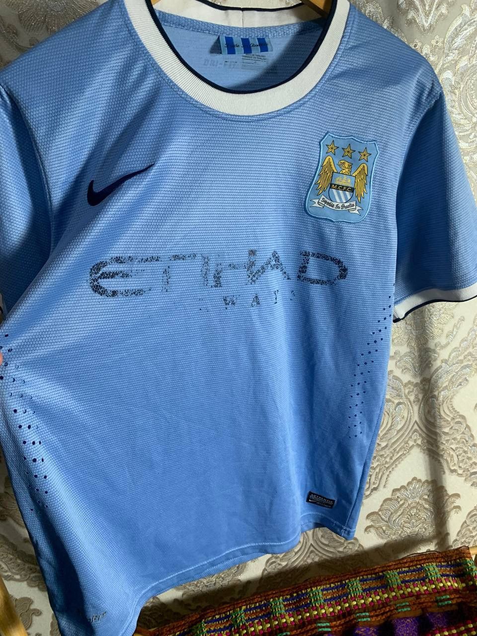 Nike VINTAGE NIKE FC MANCHESTER CITY ENGLAND SOCCER JERSEY RETRO Size US M / EU 48-50 / 2 - 3 Thumbnail