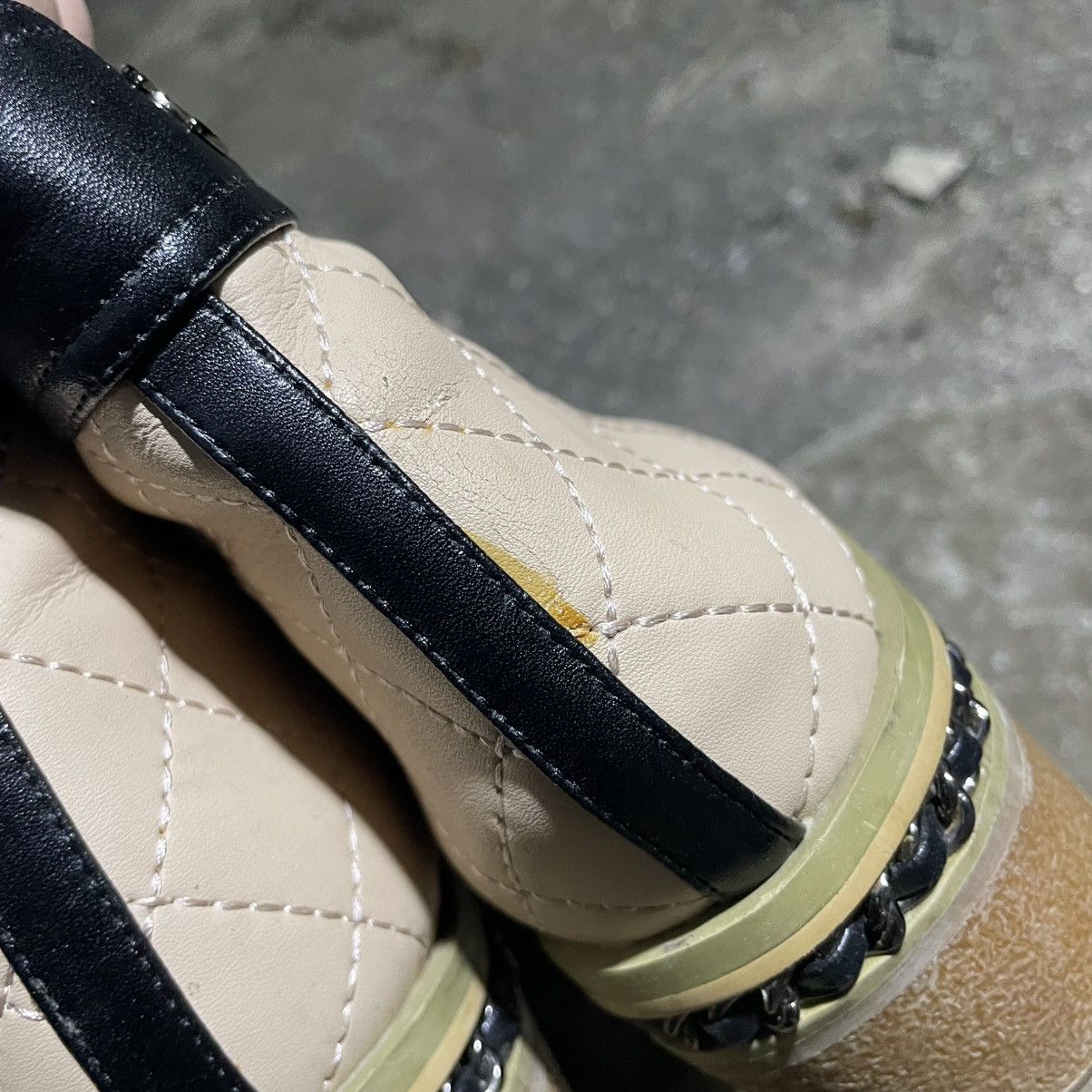 Vintage Chanel Quilted Leather Chain Embellished shoes Oxfords boots Size US 10 / IT 40 - 7 Thumbnail