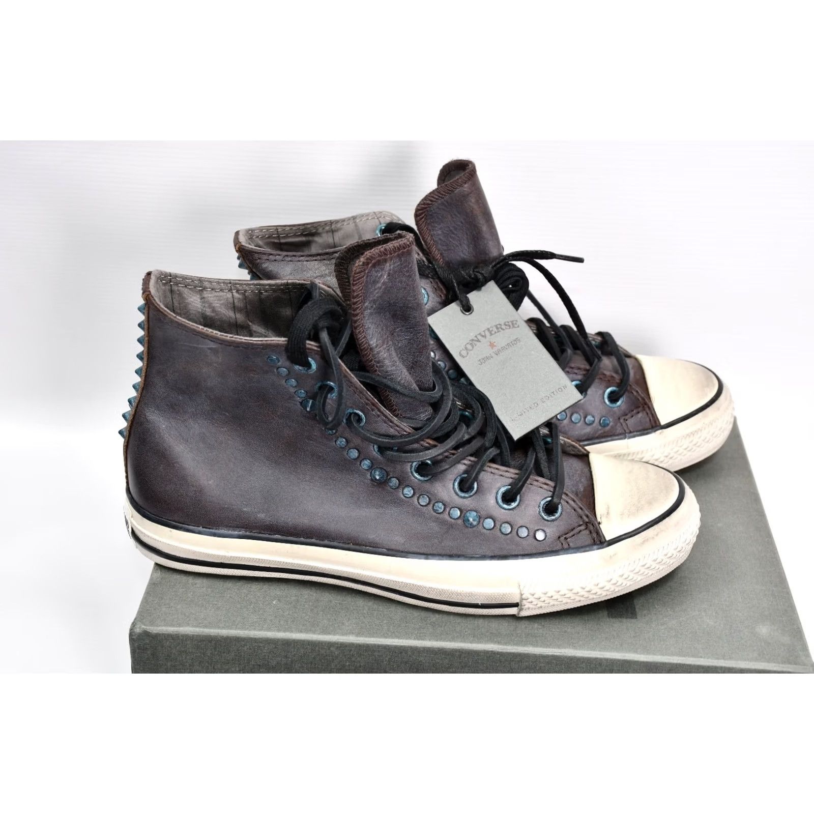 John Varvatos Converse by John Varvatos All Star Chuck Taylor Brown Leather Studded Men's 42.5 Shoes Casual Leather Studded Brown 42.5 US 9 Mens Shoes Size US 9 / EU 42 - 6 Thumbnail