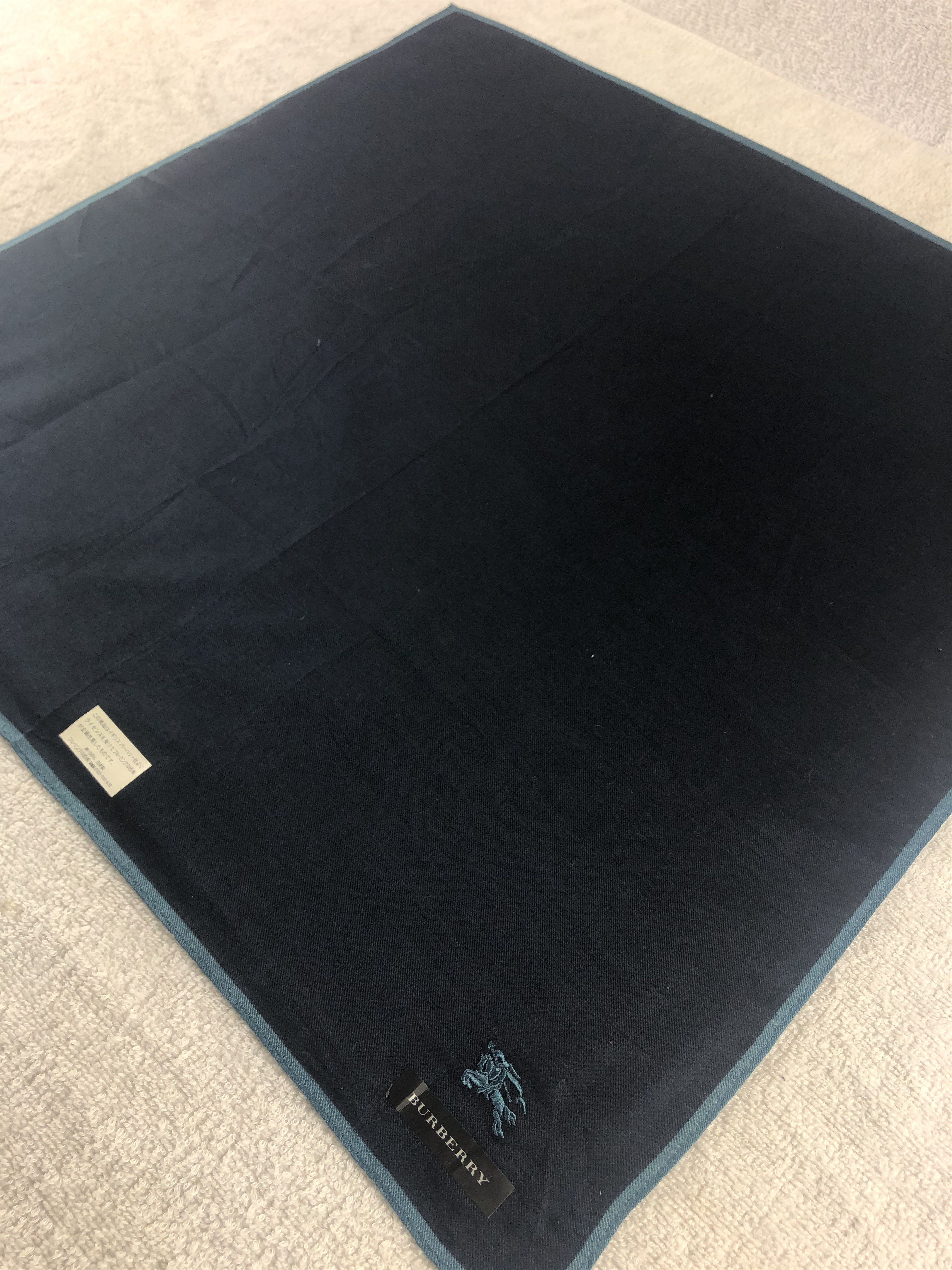 Burberry Burberry Handkerchief / Bandana / Neckerchief Size ONE SIZE - 4 Thumbnail